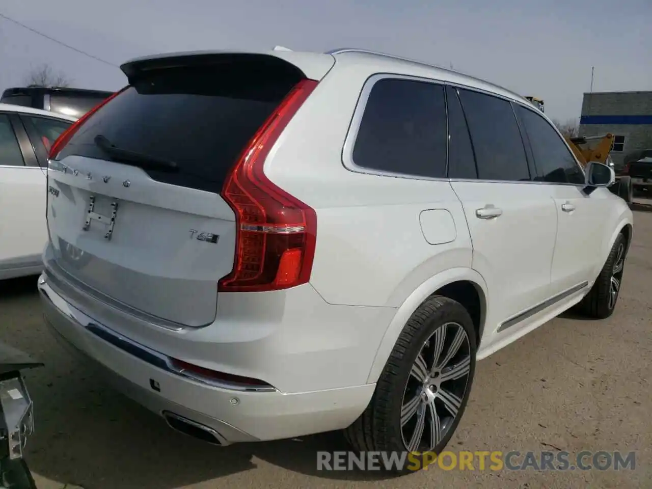 4 Photograph of a damaged car YV4A221L4L1543415 VOLVO XC90 2020