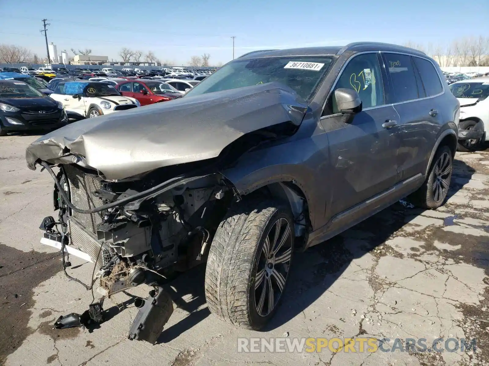 2 Photograph of a damaged car YV4A221L7L1557907 VOLVO XC90 2020