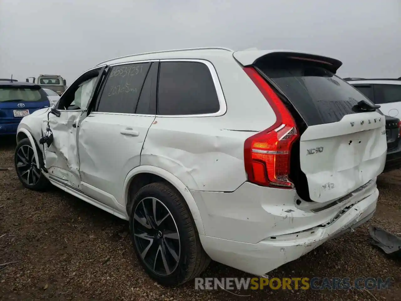 3 Photograph of a damaged car YV4A22PK0L1576278 VOLVO XC90 2020