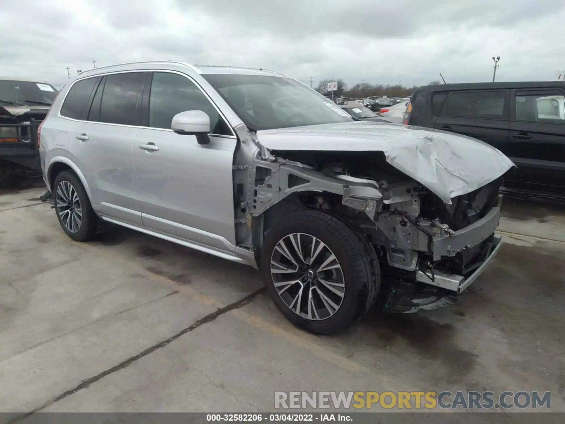 1 Photograph of a damaged car YV4A22PK0L1612390 VOLVO XC90 2020