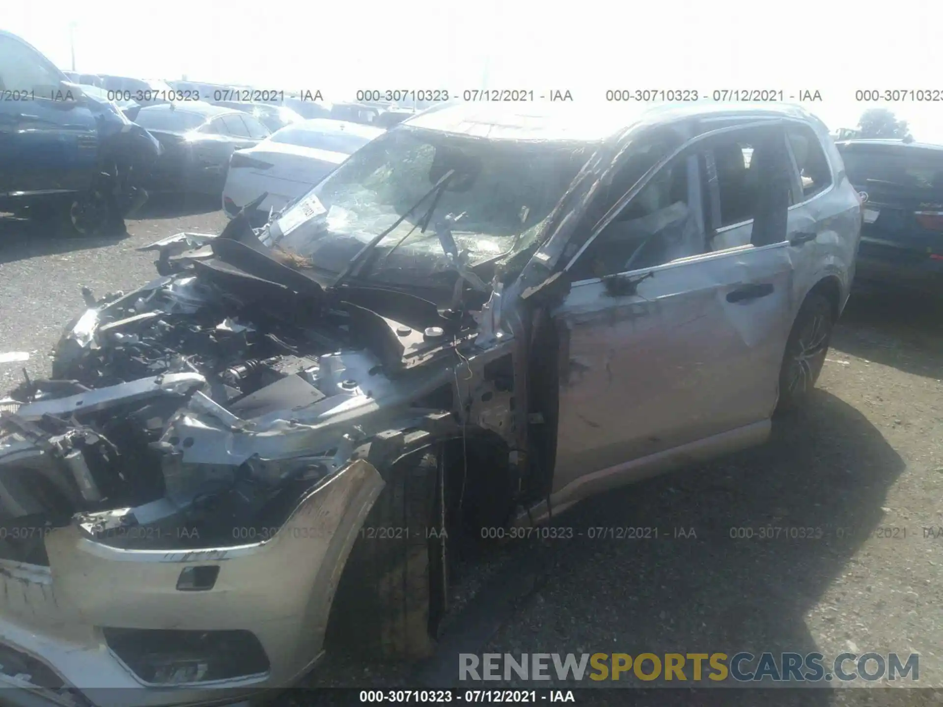 2 Photograph of a damaged car YV4A22PK2L1550488 VOLVO XC90 2020