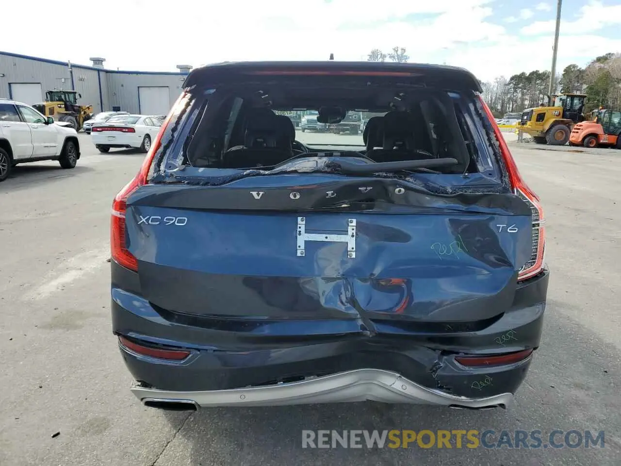6 Photograph of a damaged car YV4A22PK4L1606494 VOLVO XC90 2020