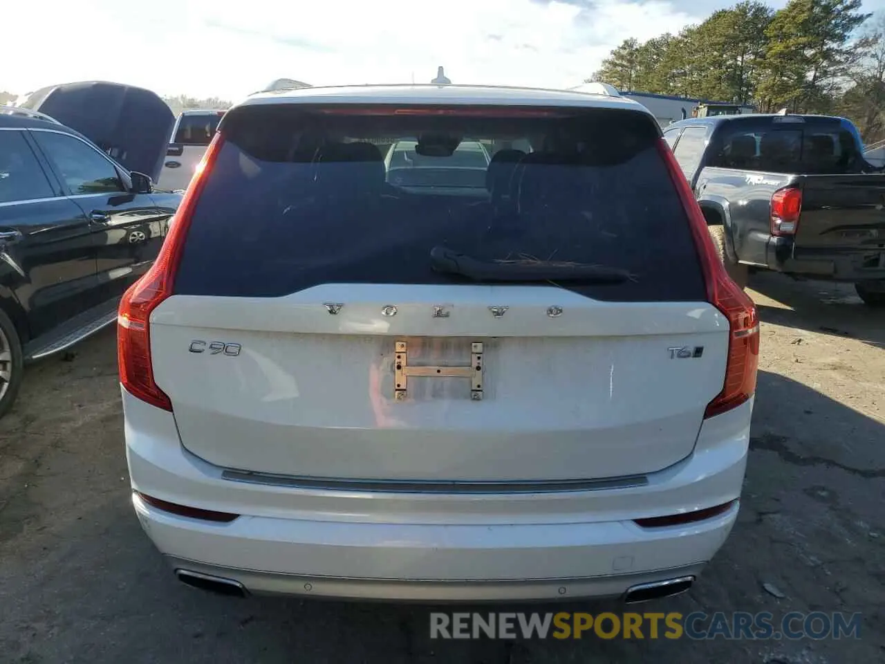 6 Photograph of a damaged car YV4A22PK6L1615908 VOLVO XC90 2020
