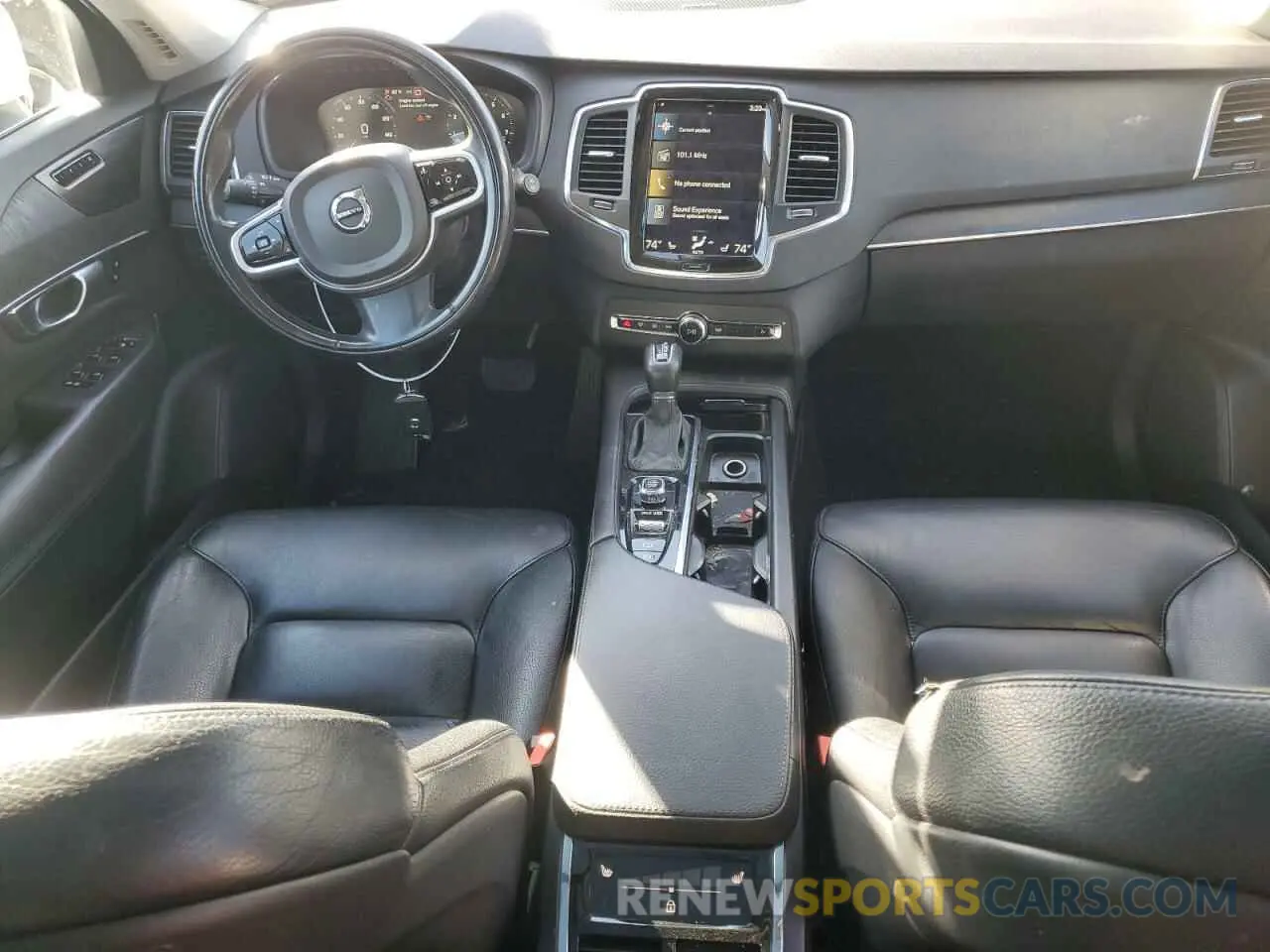 8 Photograph of a damaged car YV4A22PK6L1615908 VOLVO XC90 2020