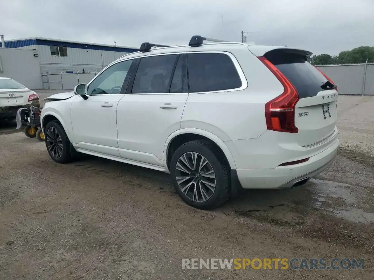 2 Photograph of a damaged car YV4A22PK7L1561860 VOLVO XC90 2020