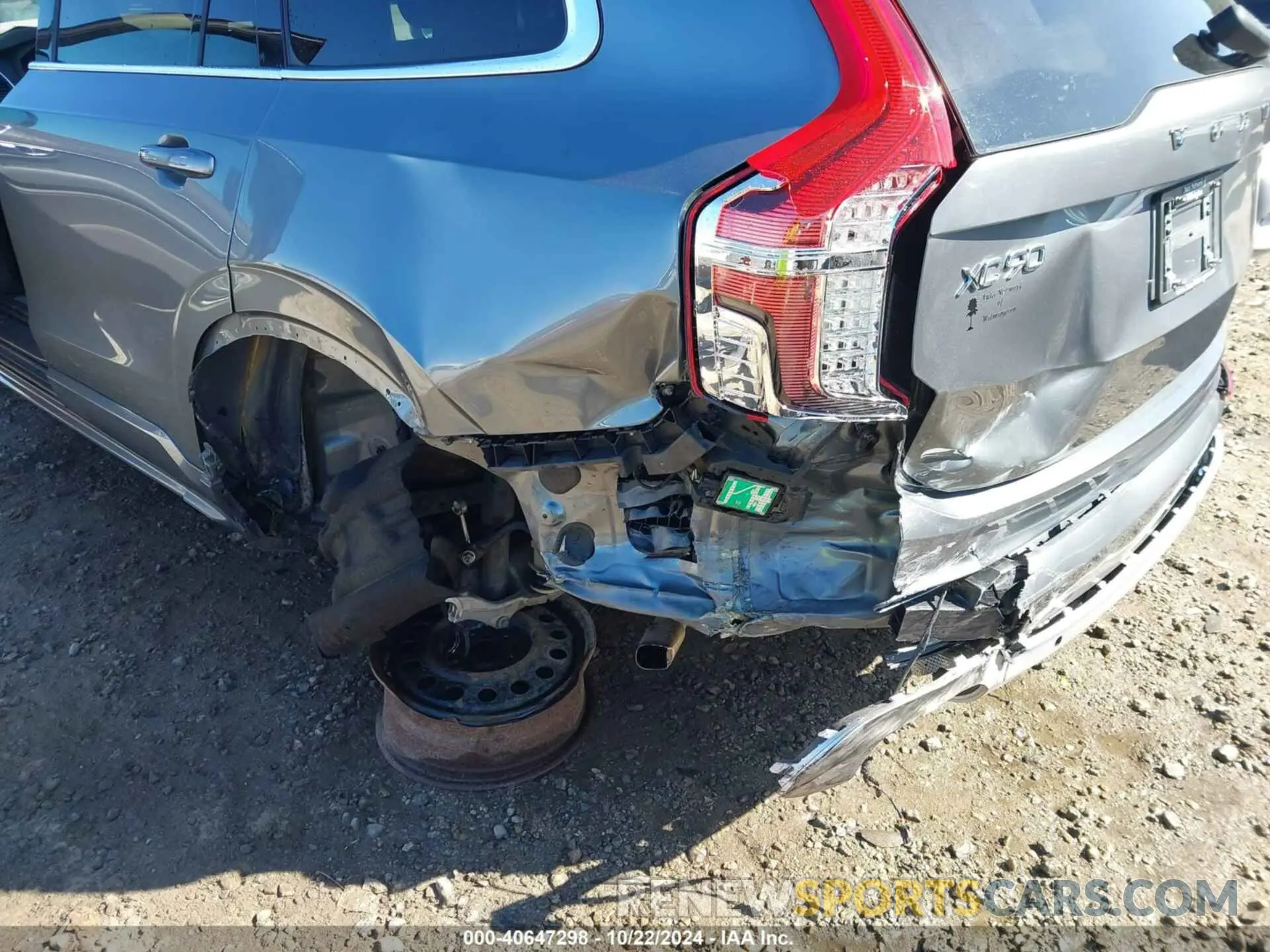 6 Photograph of a damaged car YV4A22PK7L1564953 VOLVO XC90 2020