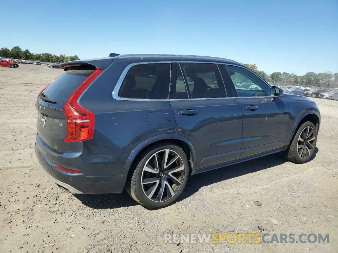 3 Photograph of a damaged car YV4A22PK9L1532585 VOLVO XC90 2020