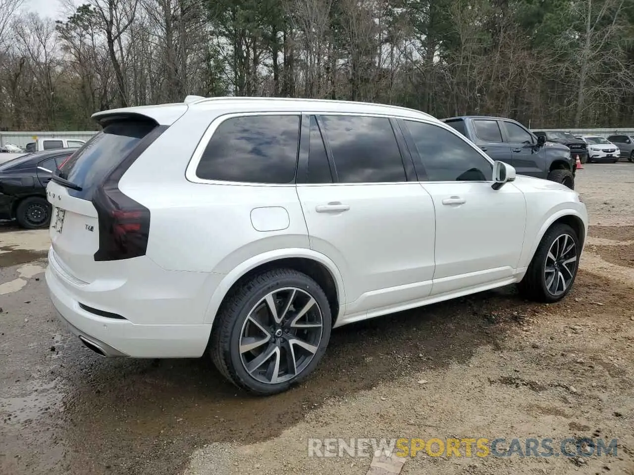 3 Photograph of a damaged car YV4A22PK9L1618947 VOLVO XC90 2020