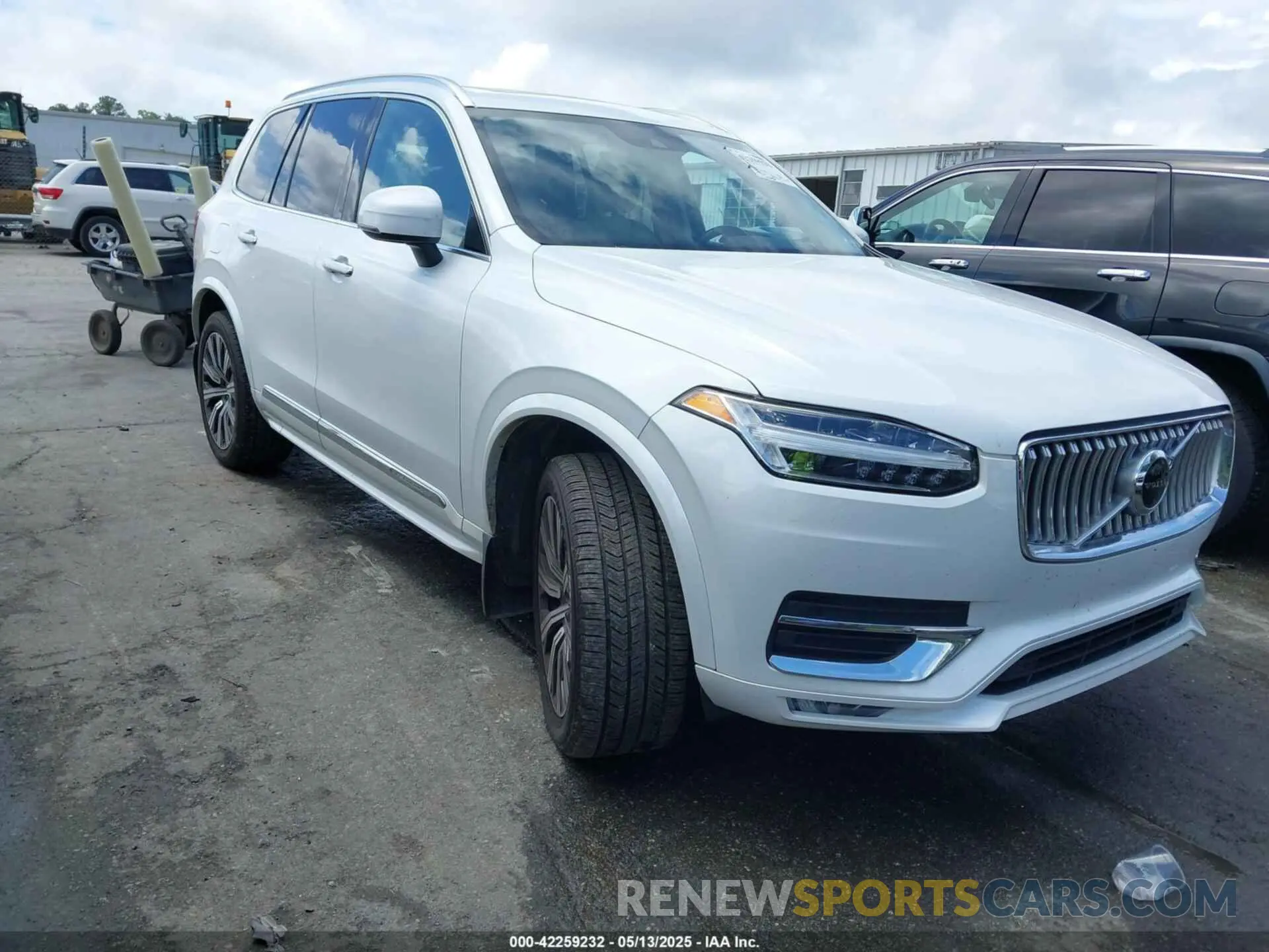 1 Photograph of a damaged car YV4A22PL1L1534632 VOLVO XC90 2020