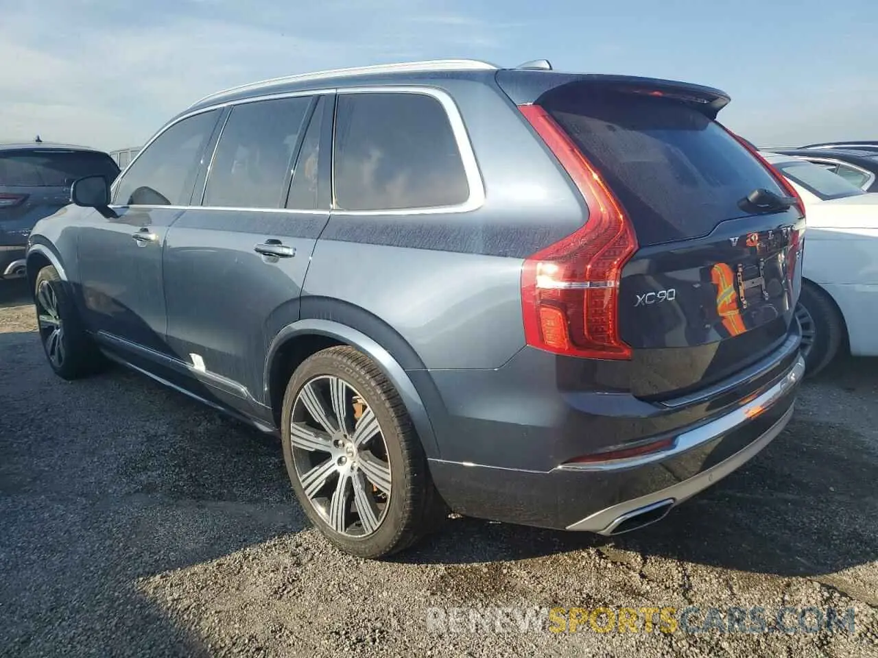 2 Photograph of a damaged car YV4A22PL4L1572839 VOLVO XC90 2020