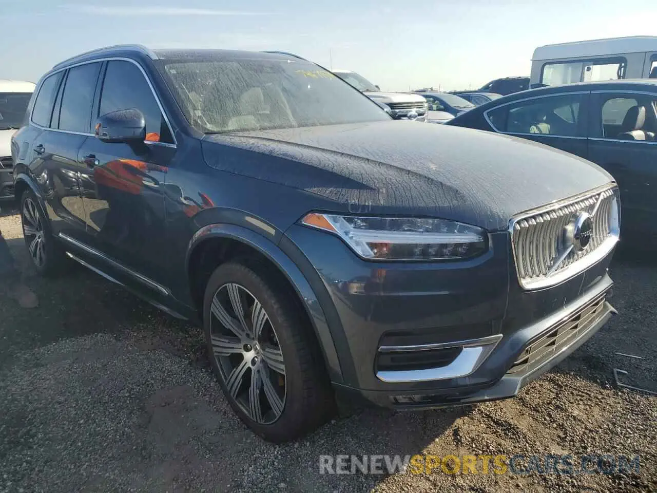 4 Photograph of a damaged car YV4A22PL4L1572839 VOLVO XC90 2020