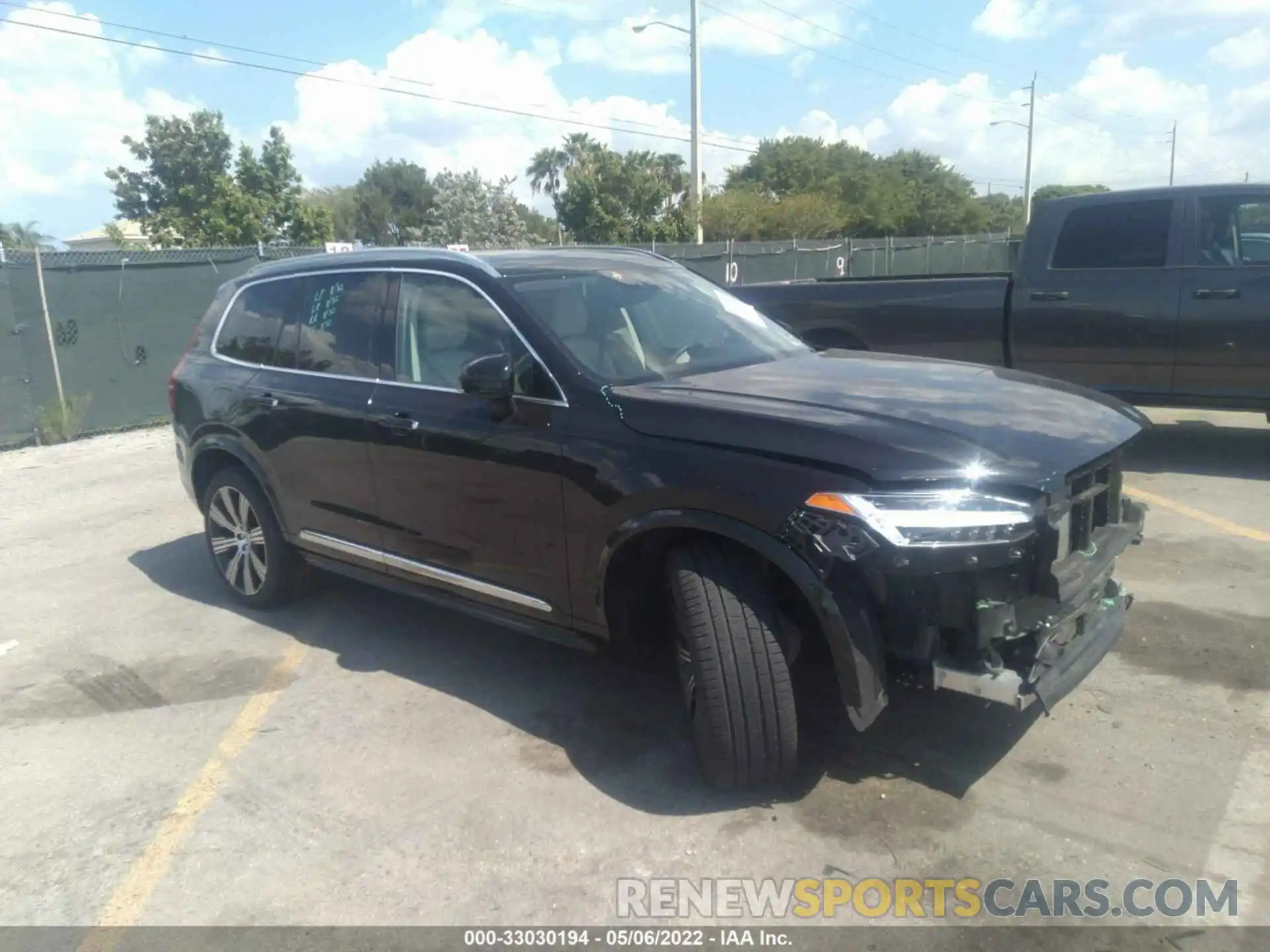 1 Photograph of a damaged car YV4A22PL5L1611020 VOLVO XC90 2020