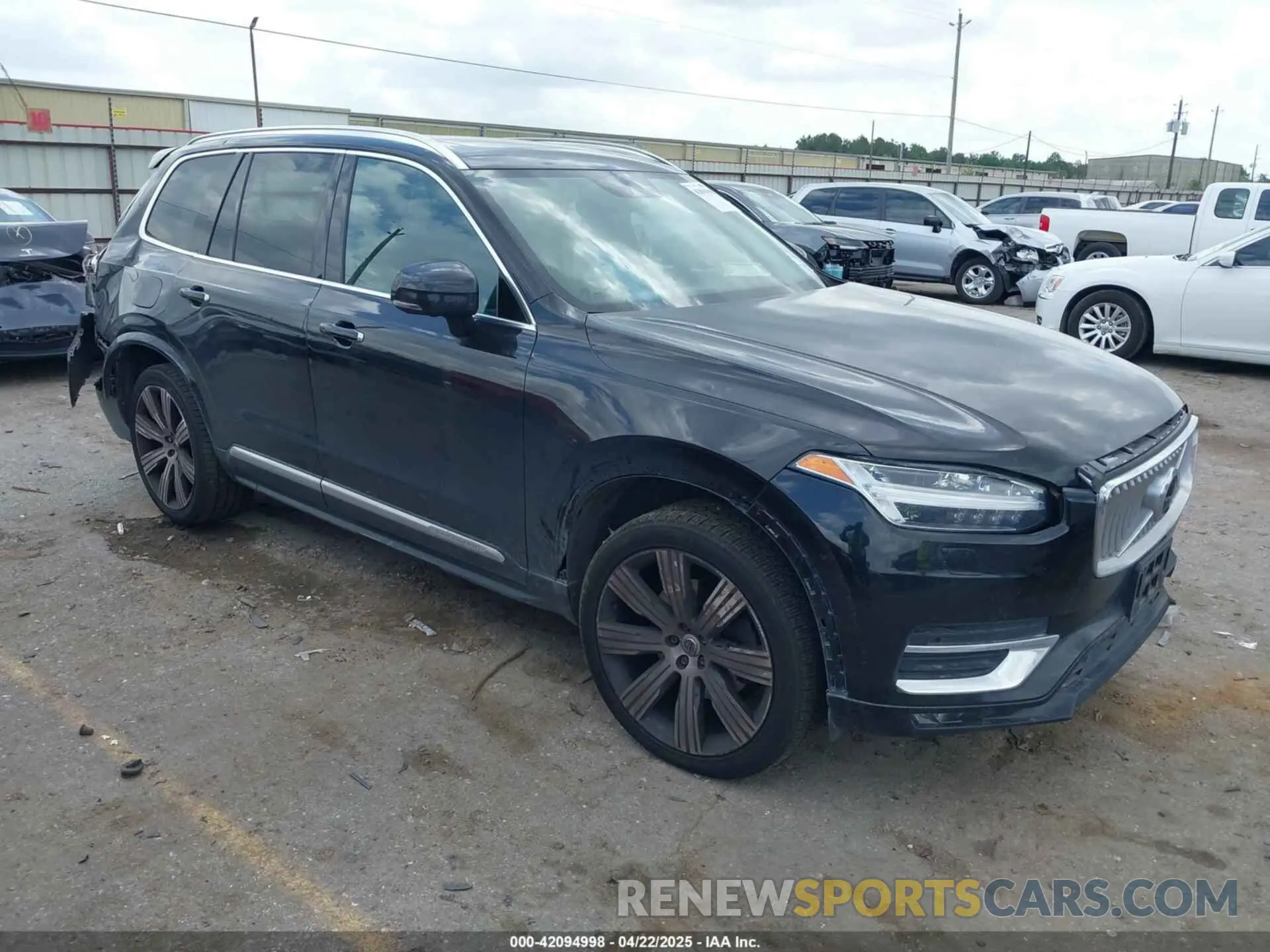 1 Photograph of a damaged car YV4A22PL9L1583593 VOLVO XC90 2020