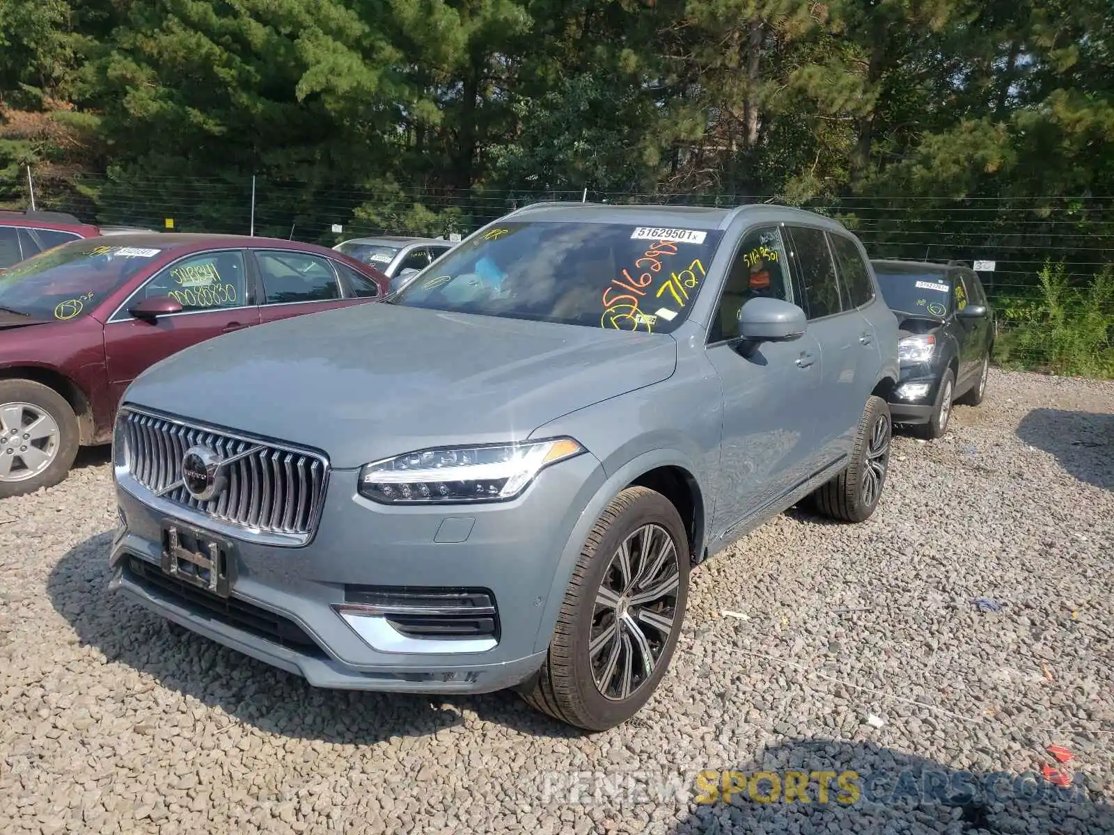 2 Photograph of a damaged car YV4A22PLXL1568794 VOLVO XC90 2020