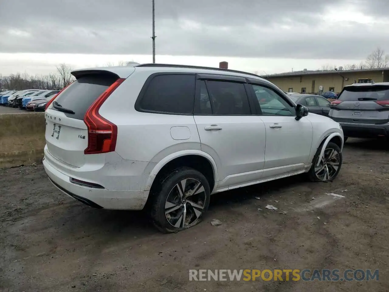 3 Photograph of a damaged car YV4A22PM2L1578809 VOLVO XC90 2020