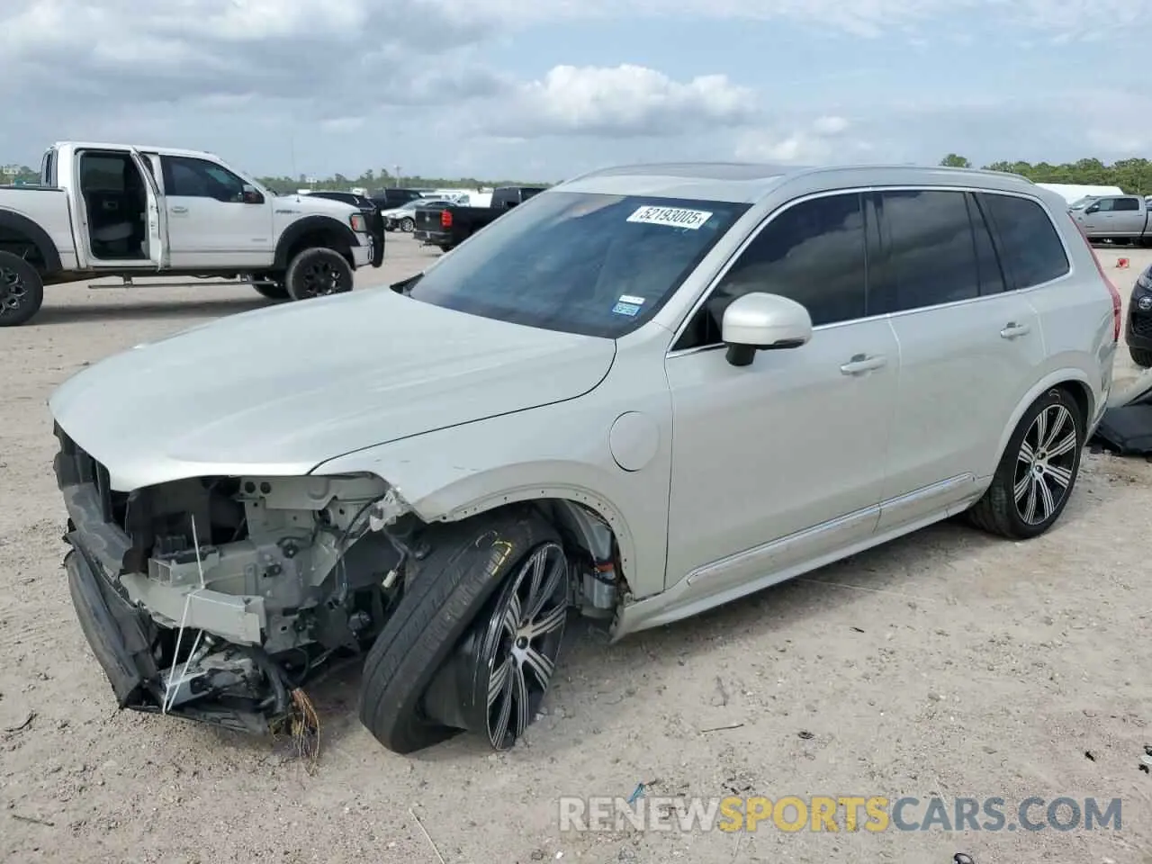 1 Photograph of a damaged car YV4BR00L2L1576709 VOLVO XC90 2020