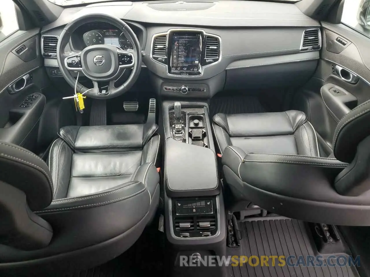 8 Photograph of a damaged car YV4BR0CM1L1591576 VOLVO XC90 2020