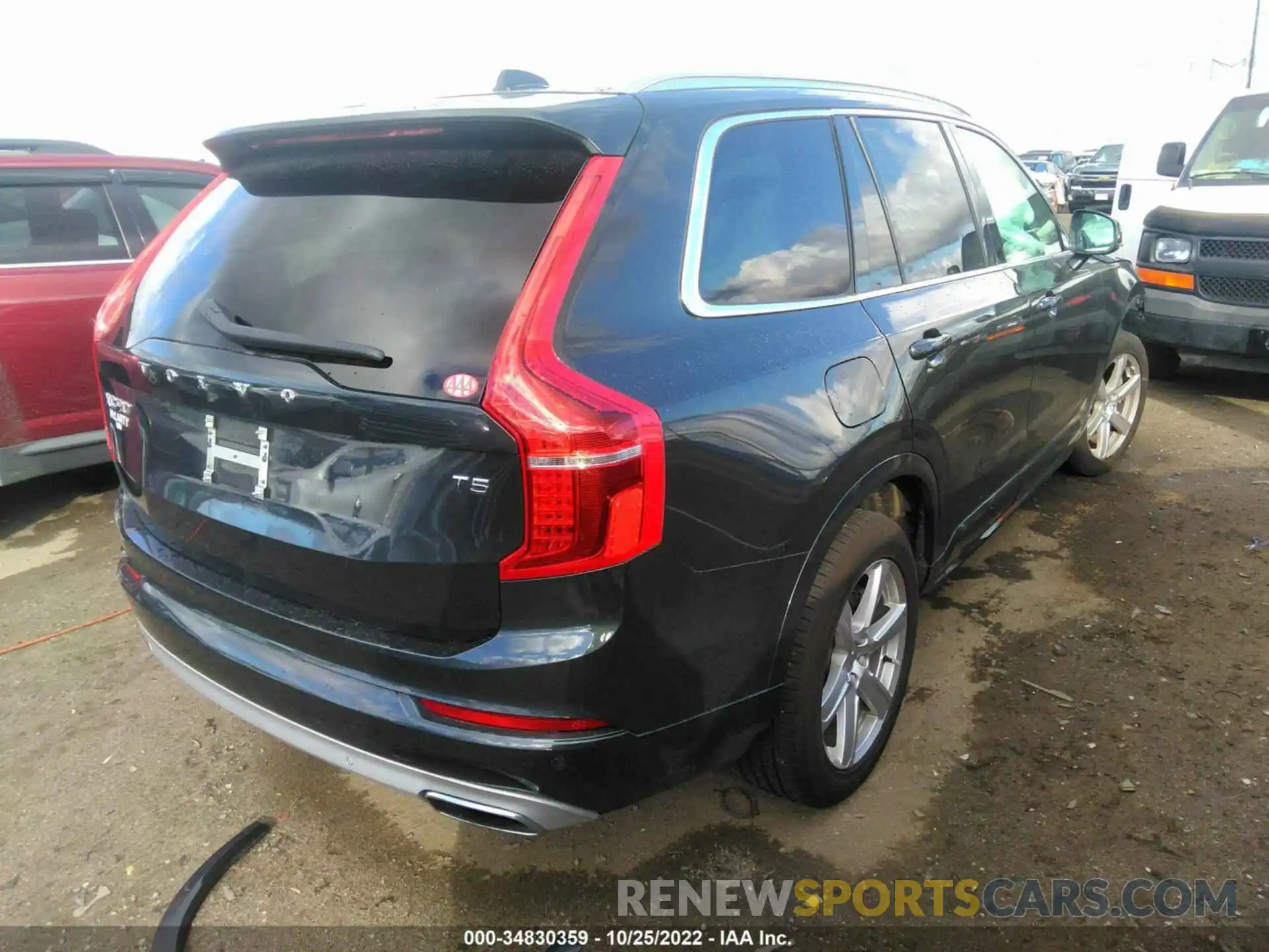 4 Photograph of a damaged car YV4102CK5M1714684 VOLVO XC90 2021