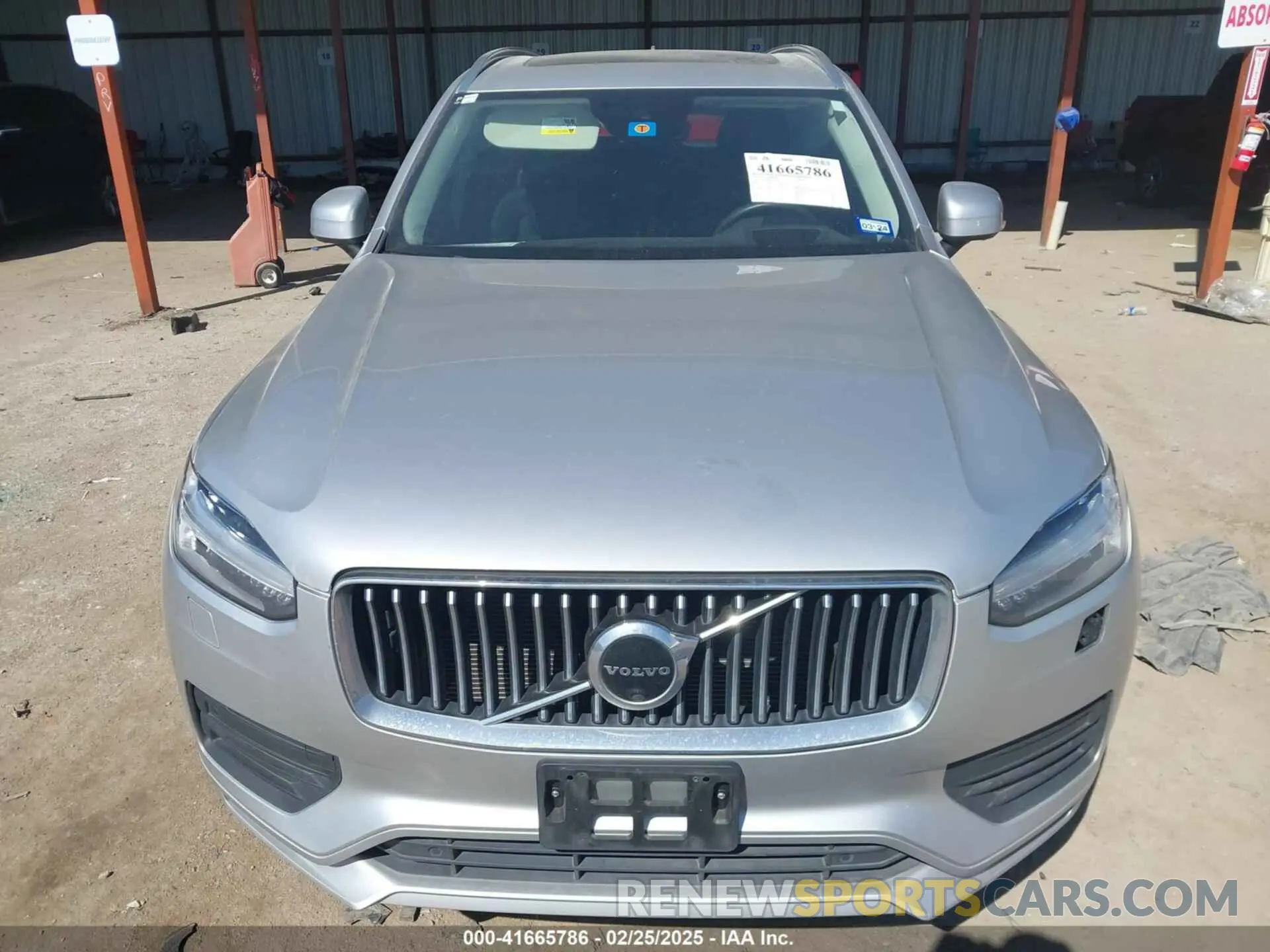 12 Photograph of a damaged car YV4102CK6M1695076 VOLVO XC90 2021