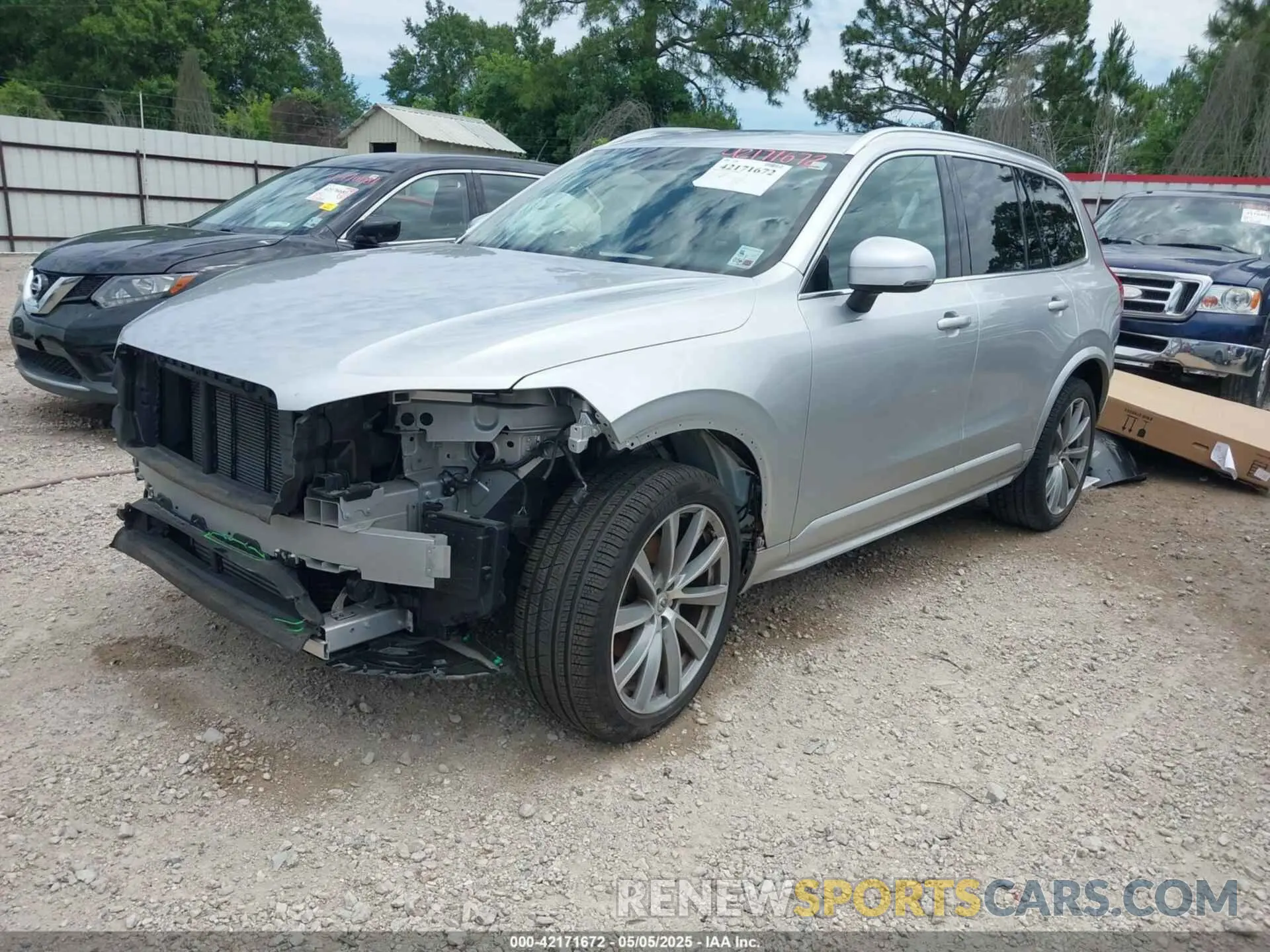 2 Photograph of a damaged car YV4102CK7M1735715 VOLVO XC90 2021