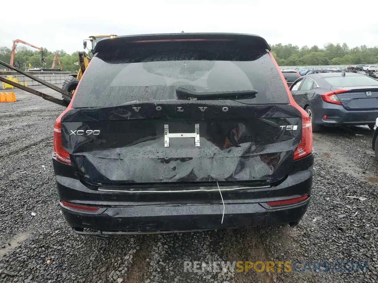 6 Photograph of a damaged car YV4102CM8M1673842 VOLVO XC90 2021