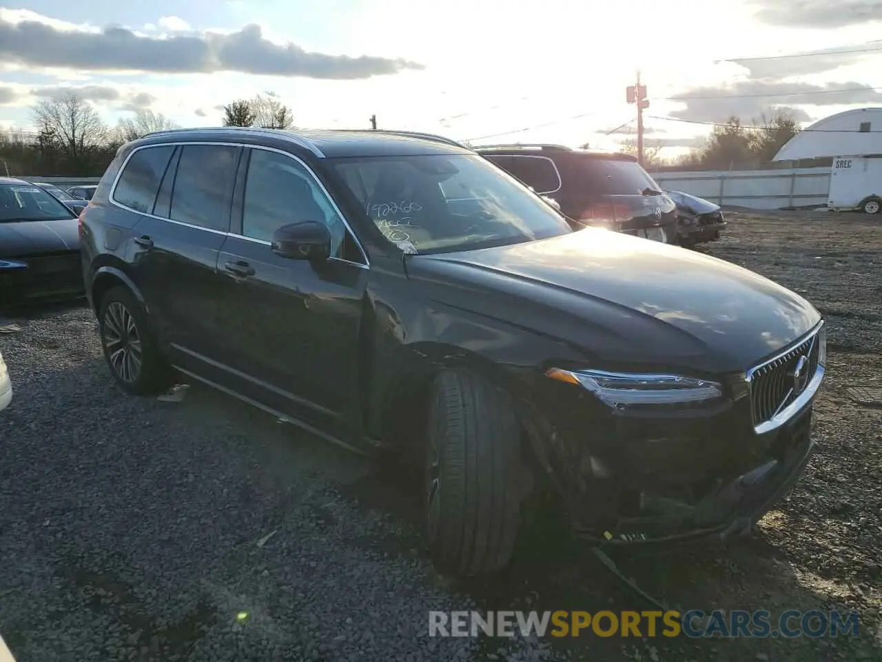 4 Photograph of a damaged car YV4102PK1M1752472 VOLVO XC90 2021