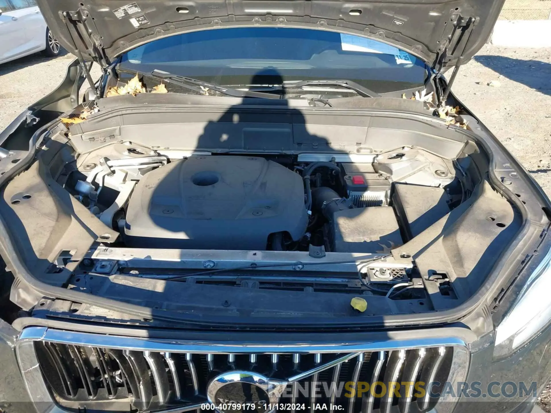 10 Photograph of a damaged car YV4102PK9M1698256 VOLVO XC90 2021