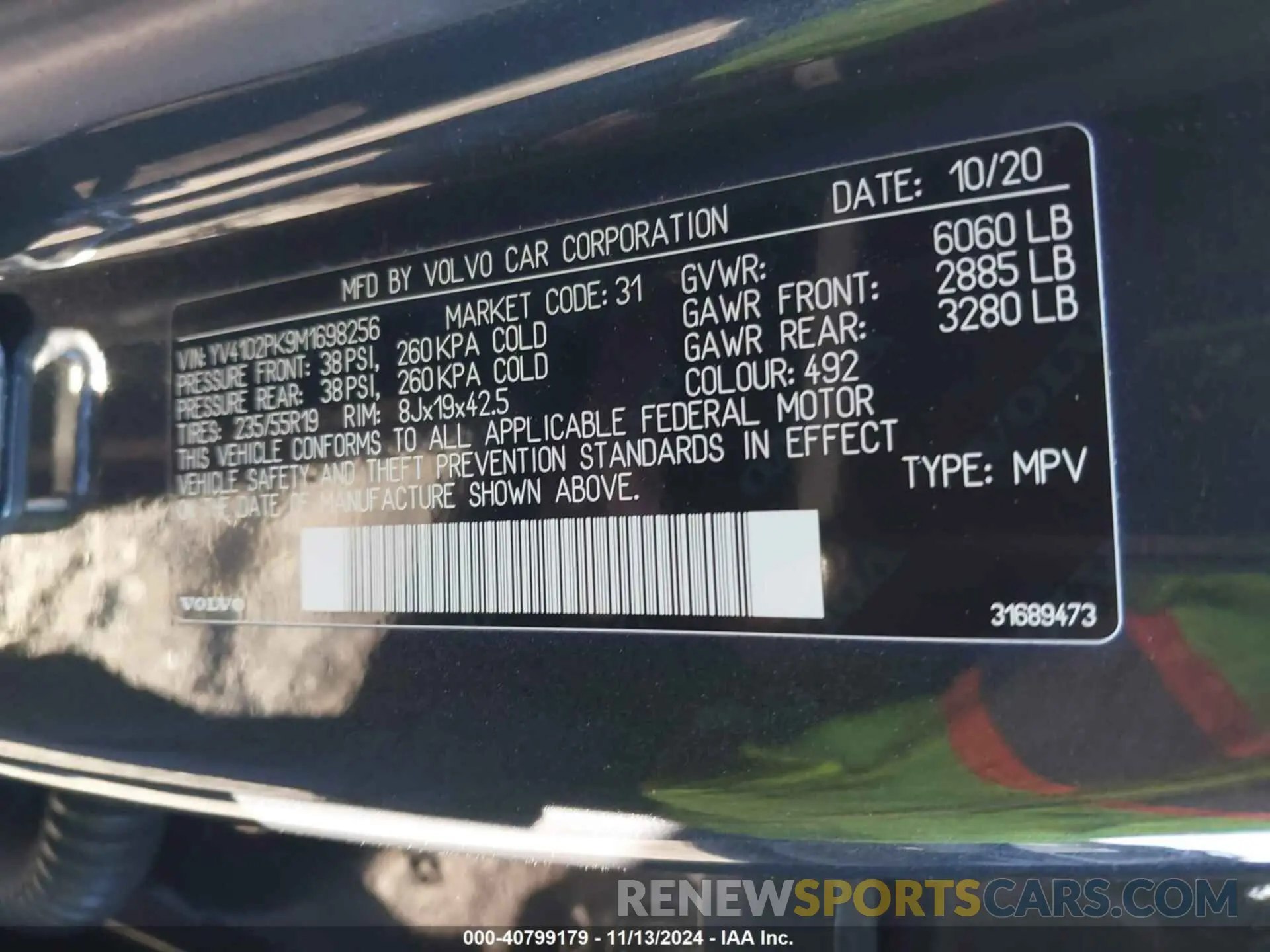 9 Photograph of a damaged car YV4102PK9M1698256 VOLVO XC90 2021