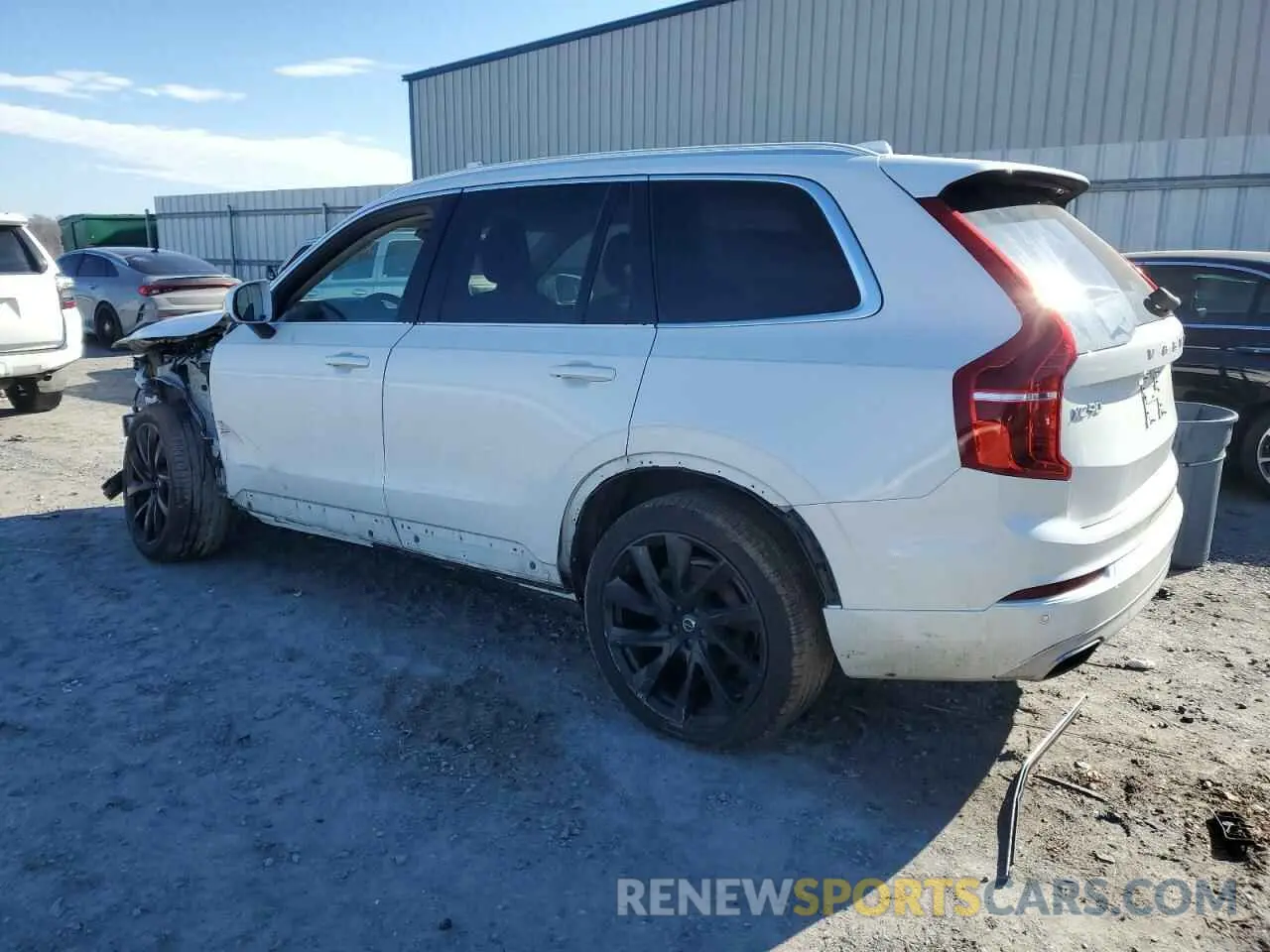 2 Photograph of a damaged car YV4A221K1M1672530 VOLVO XC90 2021