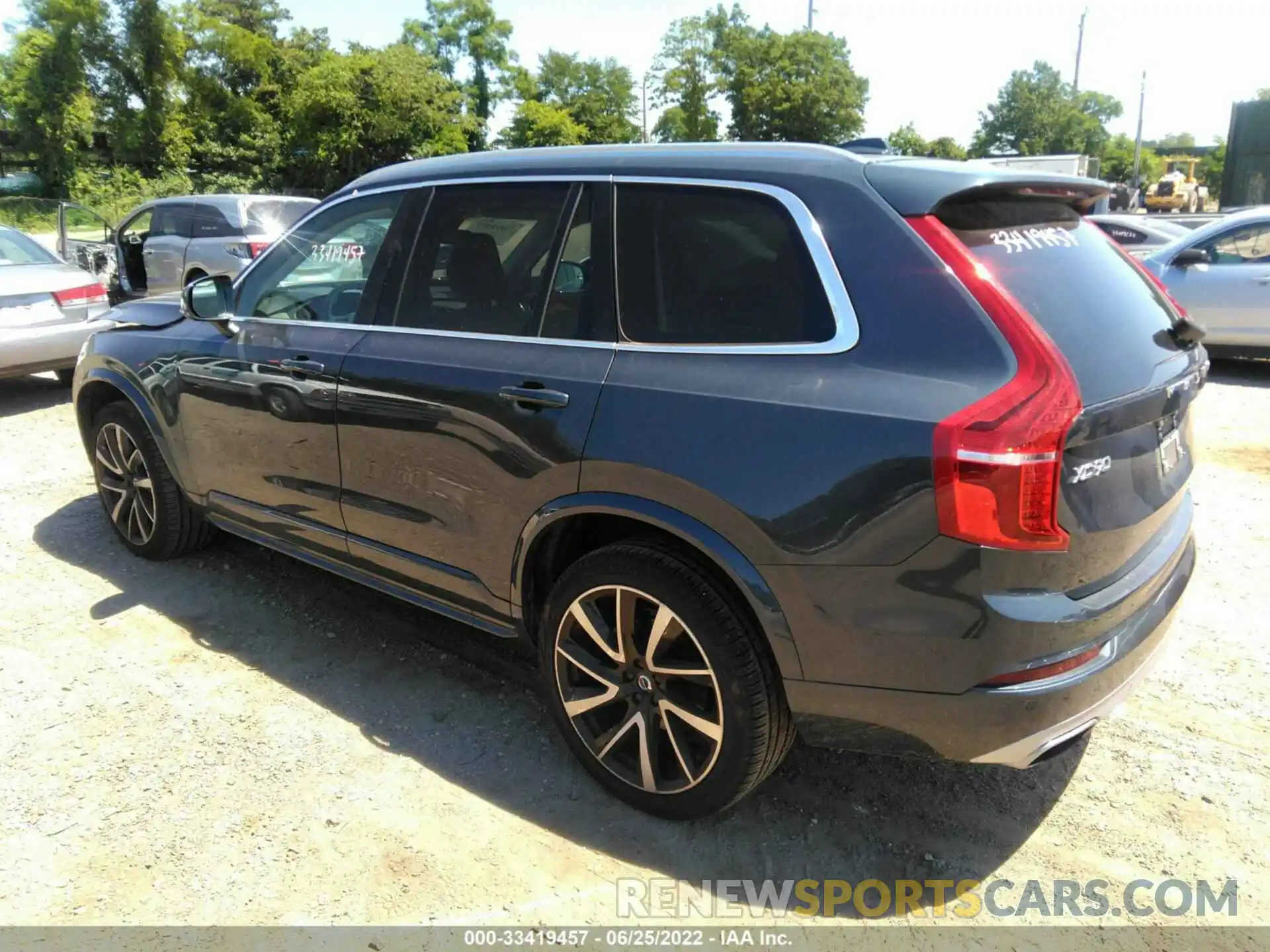 3 Photograph of a damaged car YV4A221K1M1707342 VOLVO XC90 2021