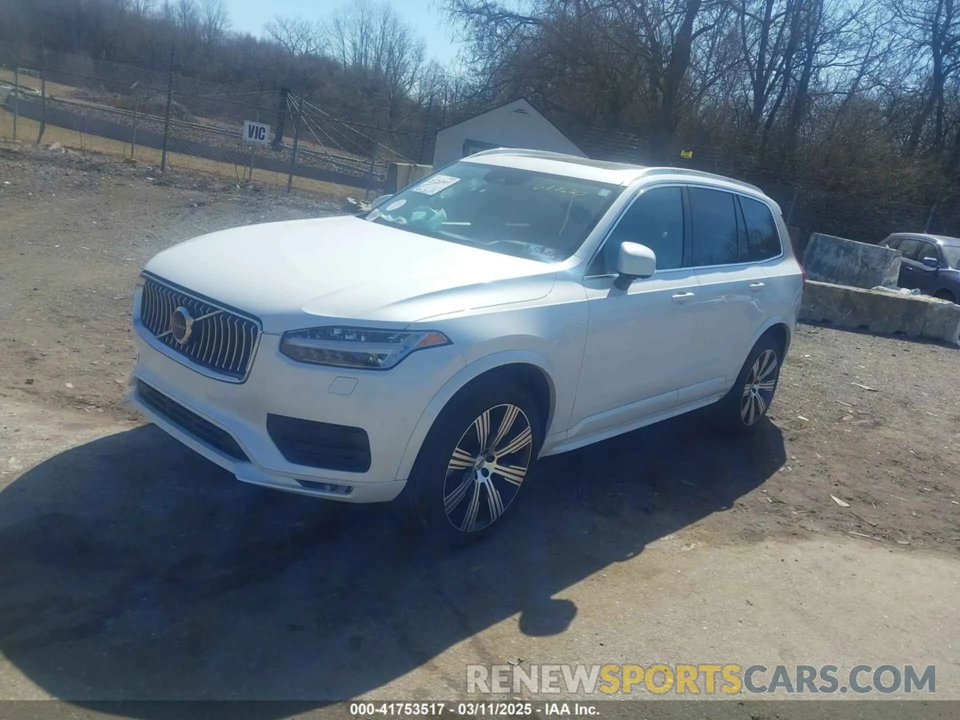2 Photograph of a damaged car YV4A221K5M1677620 VOLVO XC90 2021