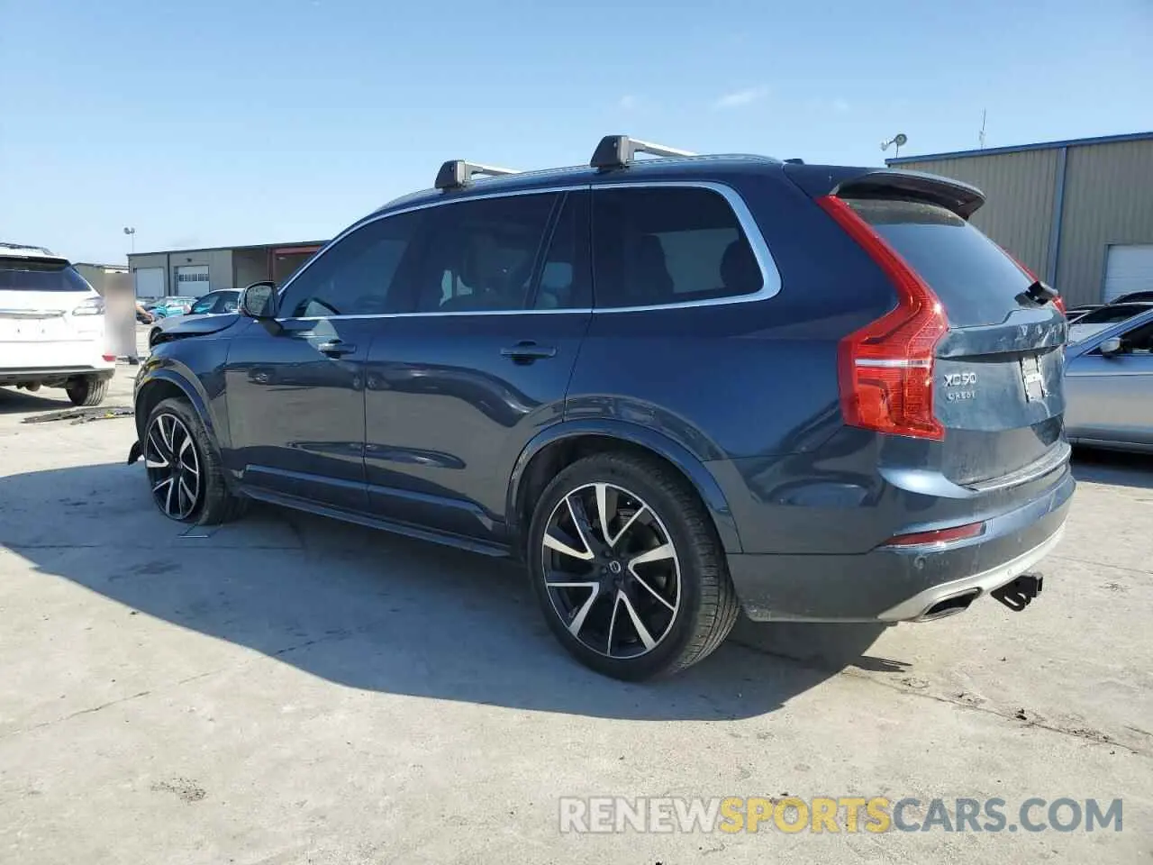 2 Photograph of a damaged car YV4A221K8M1680267 VOLVO XC90 2021