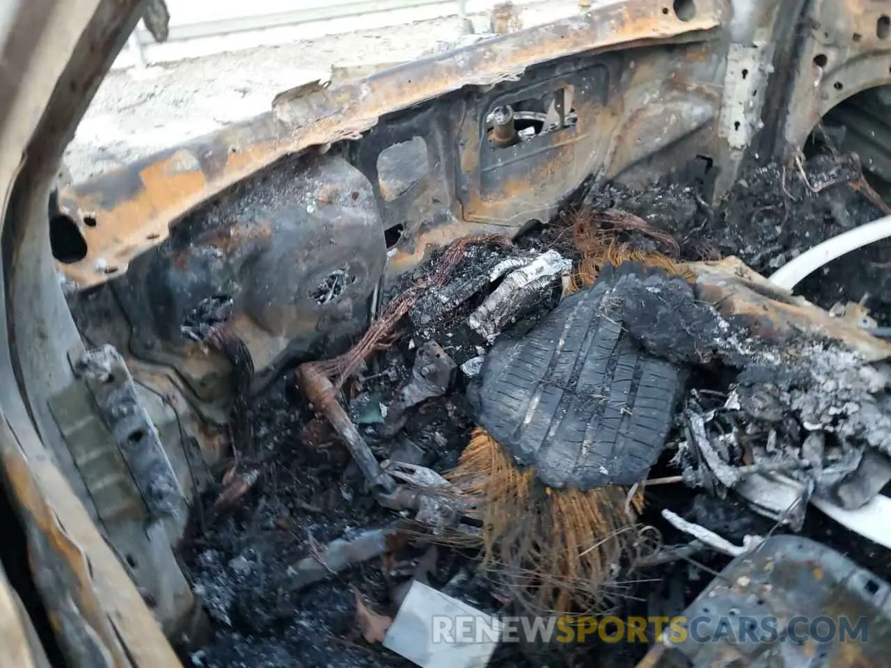 9 Photograph of a damaged car YV4A221K9M1720470 VOLVO XC90 2021