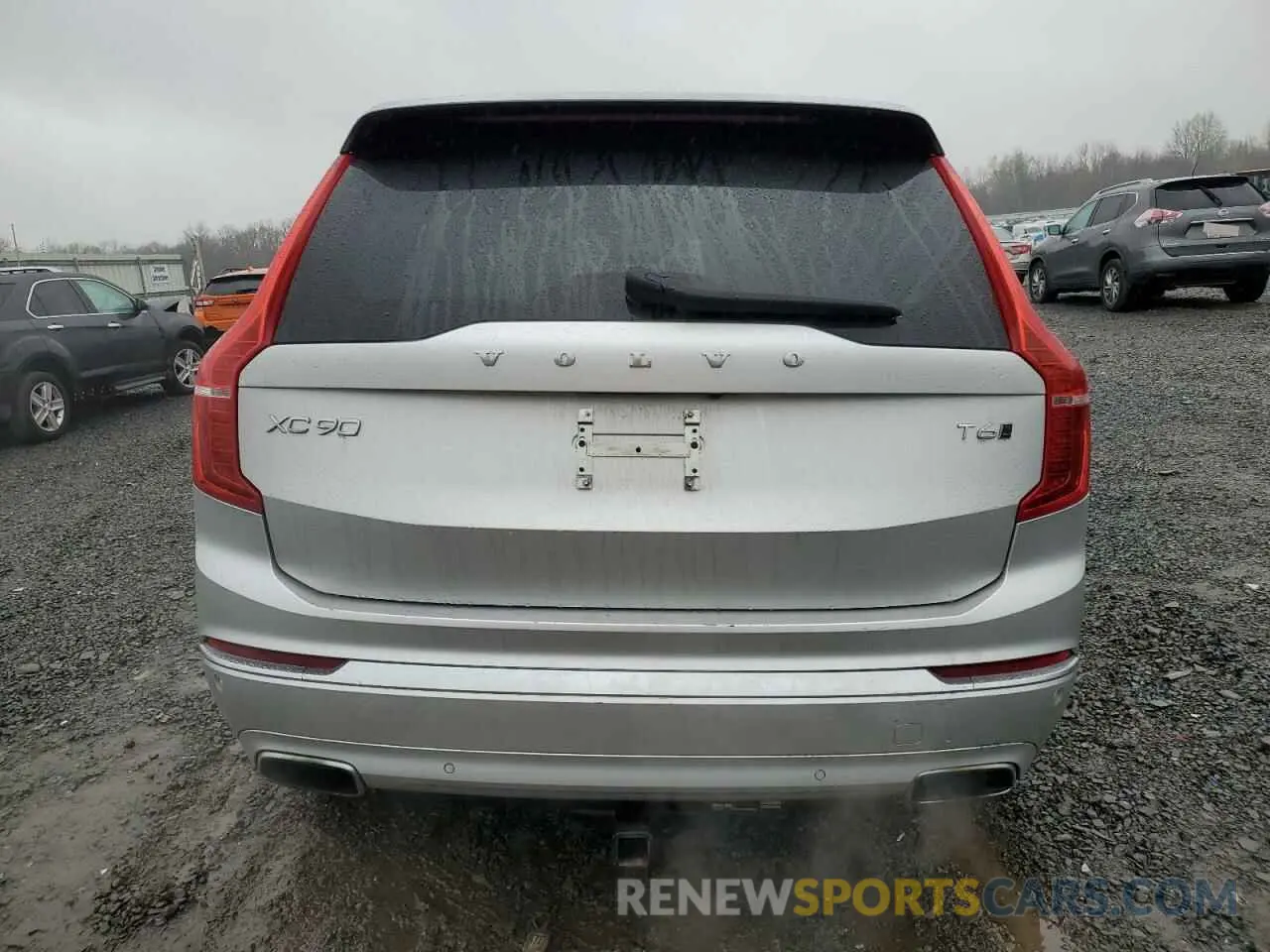 6 Photograph of a damaged car YV4A221L1M1753326 VOLVO XC90 2021