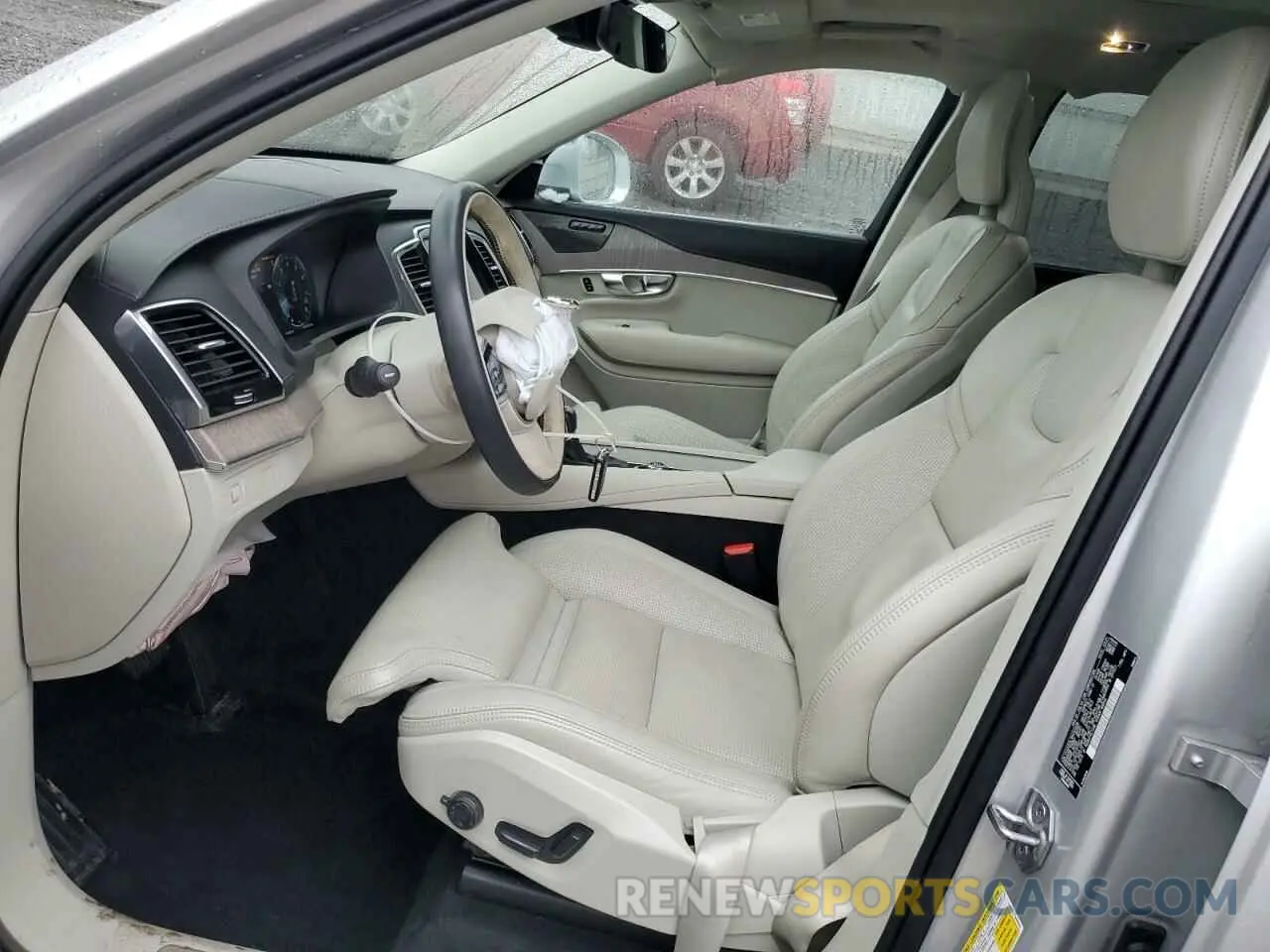 7 Photograph of a damaged car YV4A221L1M1753326 VOLVO XC90 2021
