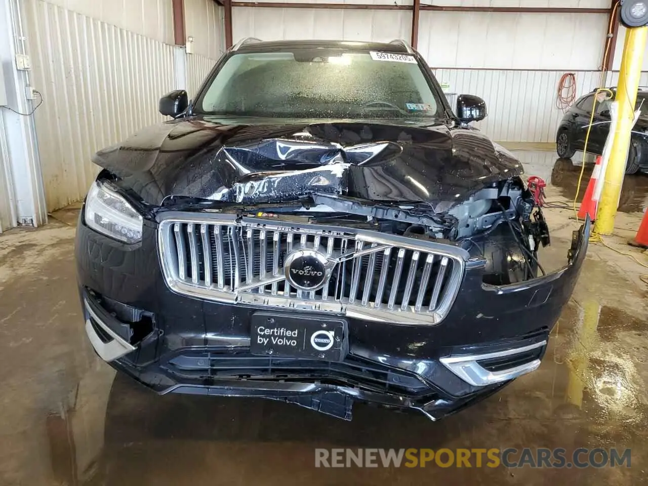 5 Photograph of a damaged car YV4A221L3M1769642 VOLVO XC90 2021