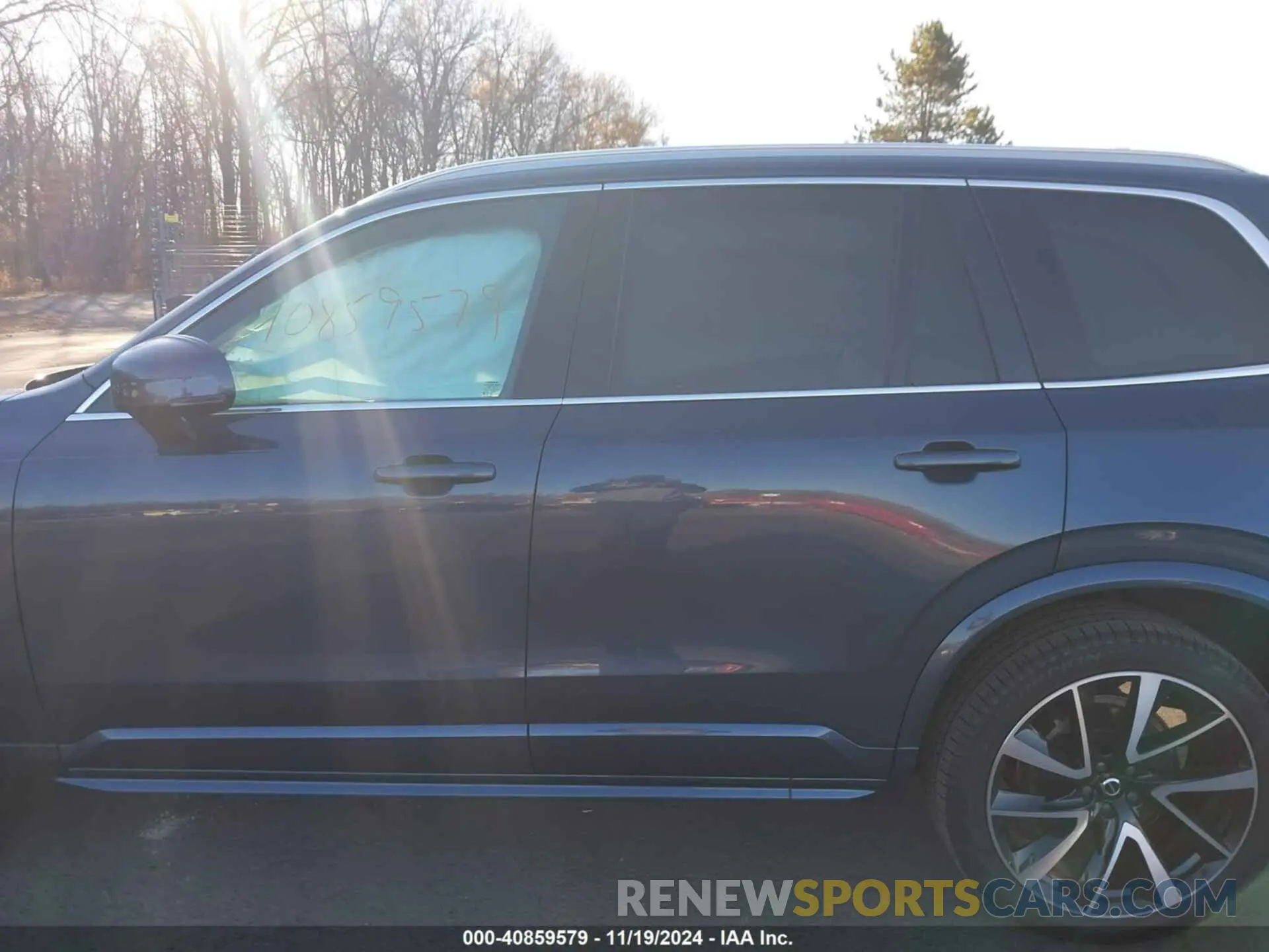 14 Photograph of a damaged car YV4A22PK0M1674440 VOLVO XC90 2021