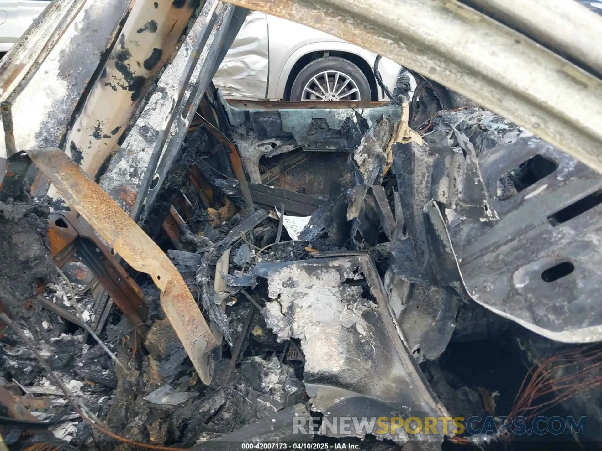 5 Photograph of a damaged car YV4A22PK1M1763787 VOLVO XC90 2021