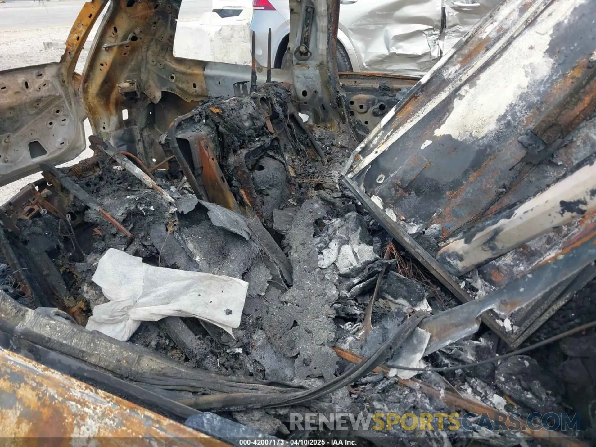 8 Photograph of a damaged car YV4A22PK1M1763787 VOLVO XC90 2021