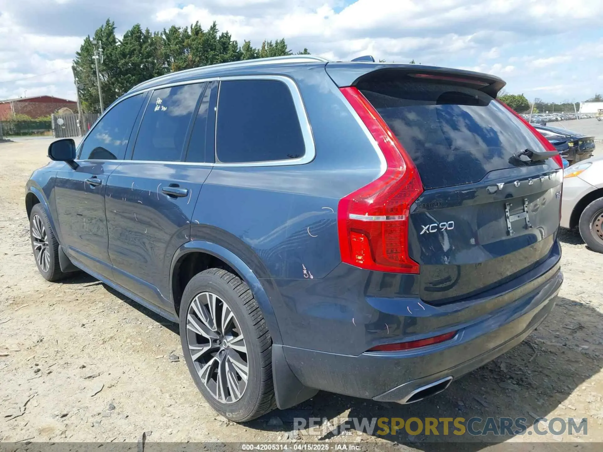 3 Photograph of a damaged car YV4A22PK3M1689322 VOLVO XC90 2021