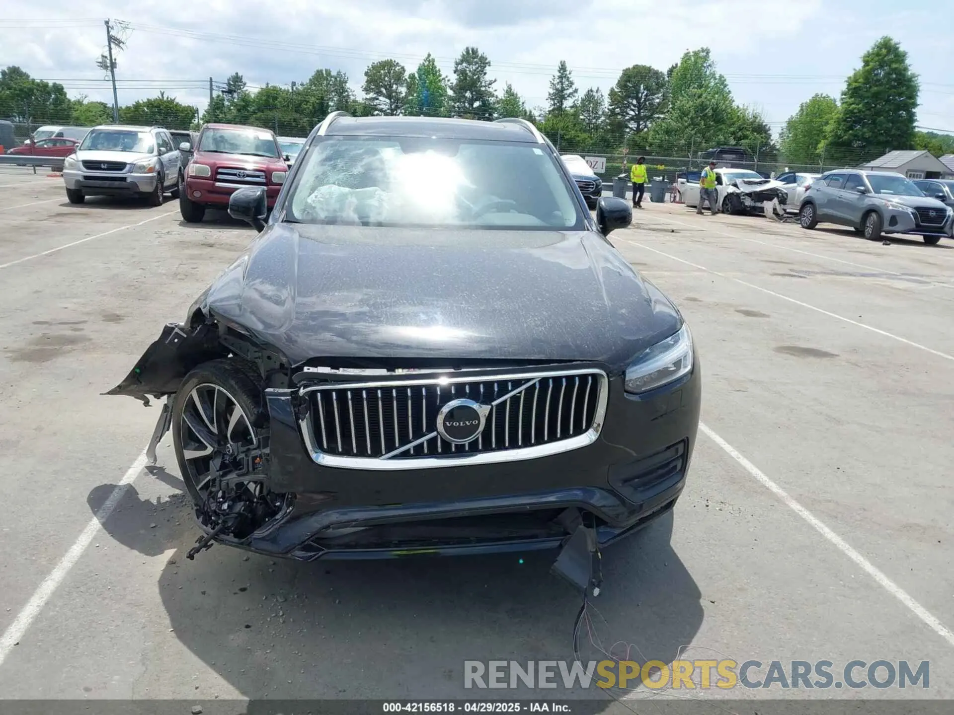11 Photograph of a damaged car YV4A22PK3M1717880 VOLVO XC90 2021