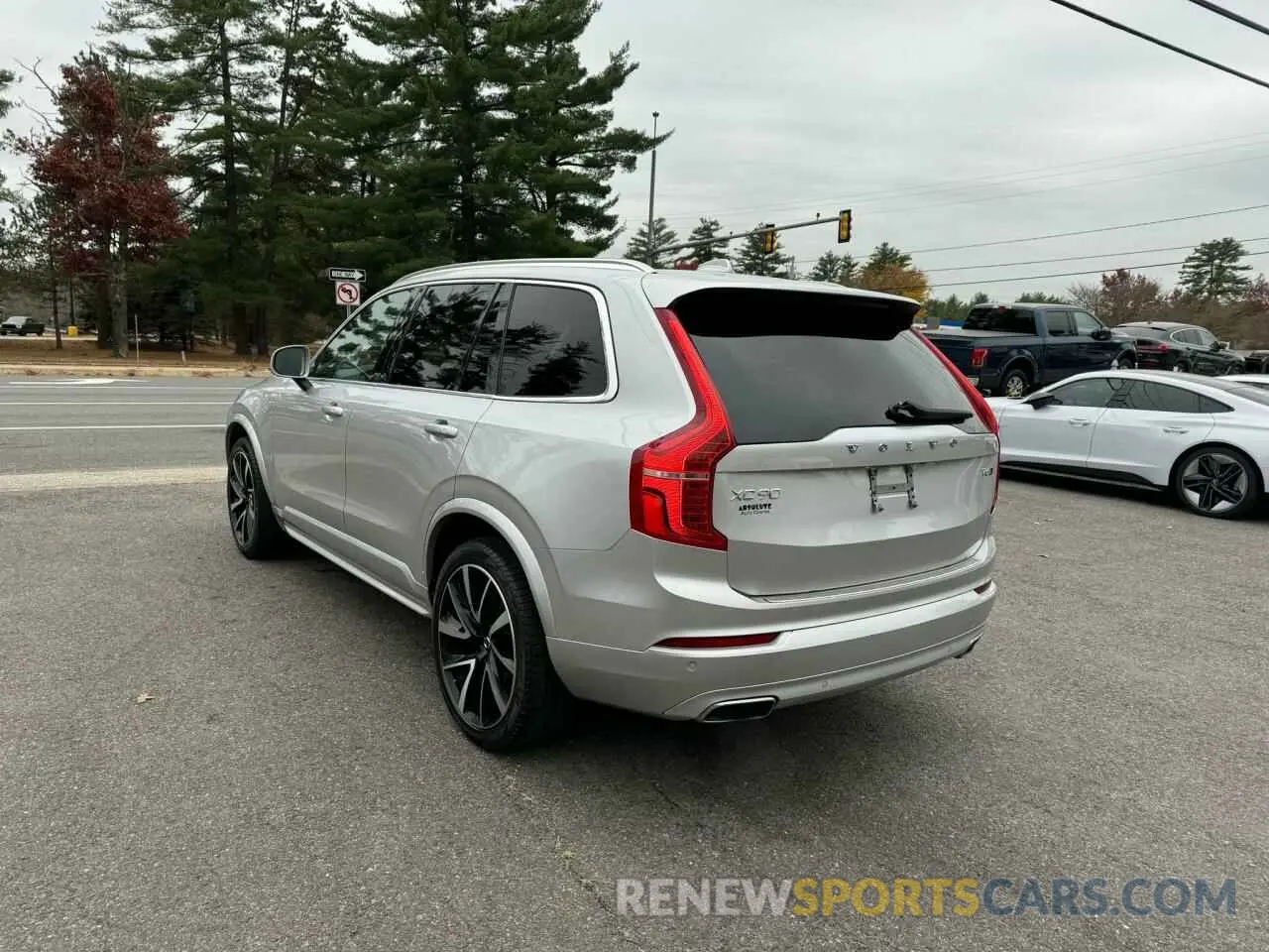 4 Photograph of a damaged car YV4A22PK5M1681383 VOLVO XC90 2021