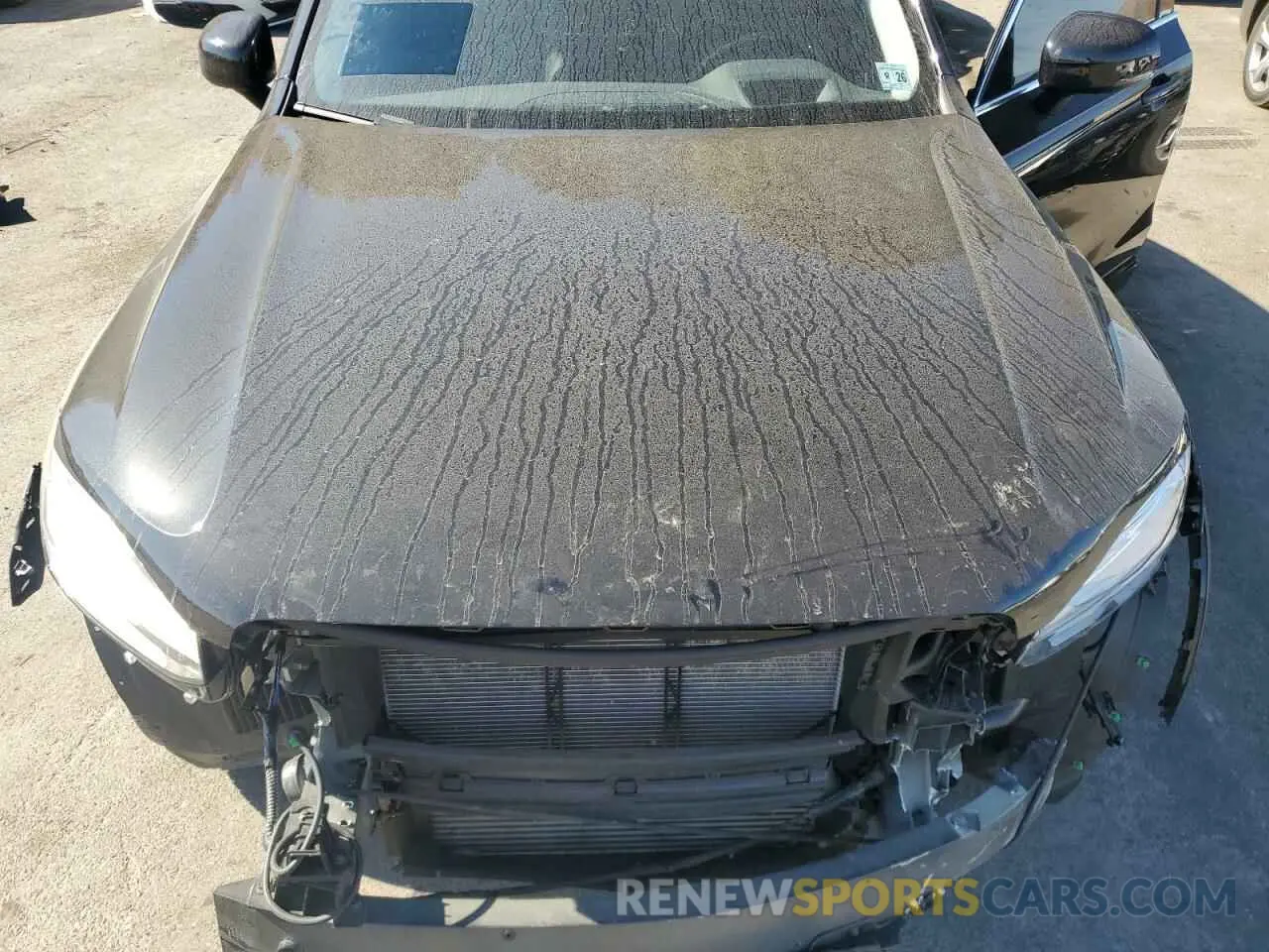 12 Photograph of a damaged car YV4A22PK7M1687976 VOLVO XC90 2021