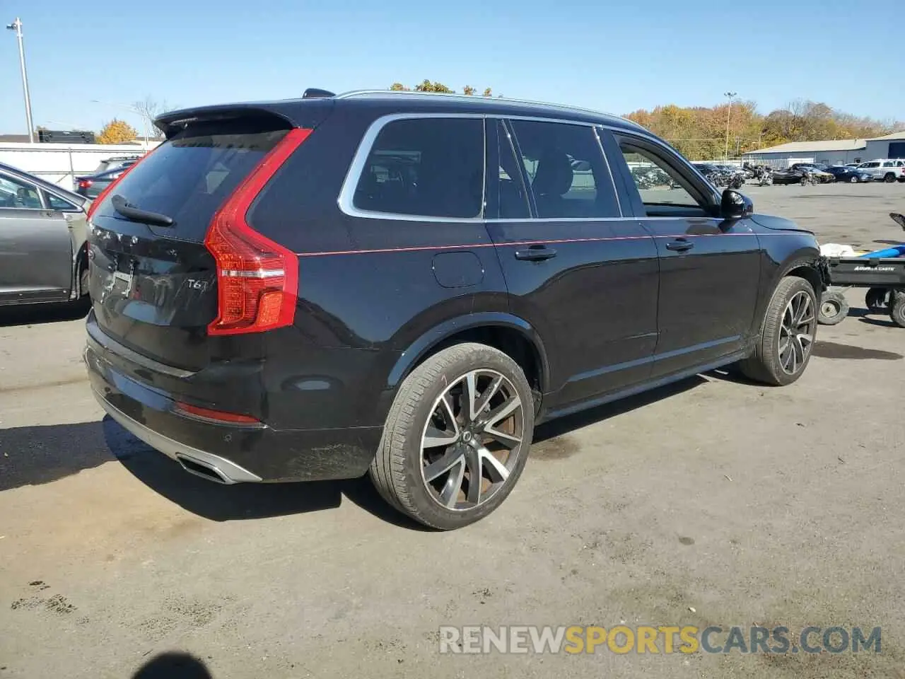 3 Photograph of a damaged car YV4A22PK7M1687976 VOLVO XC90 2021