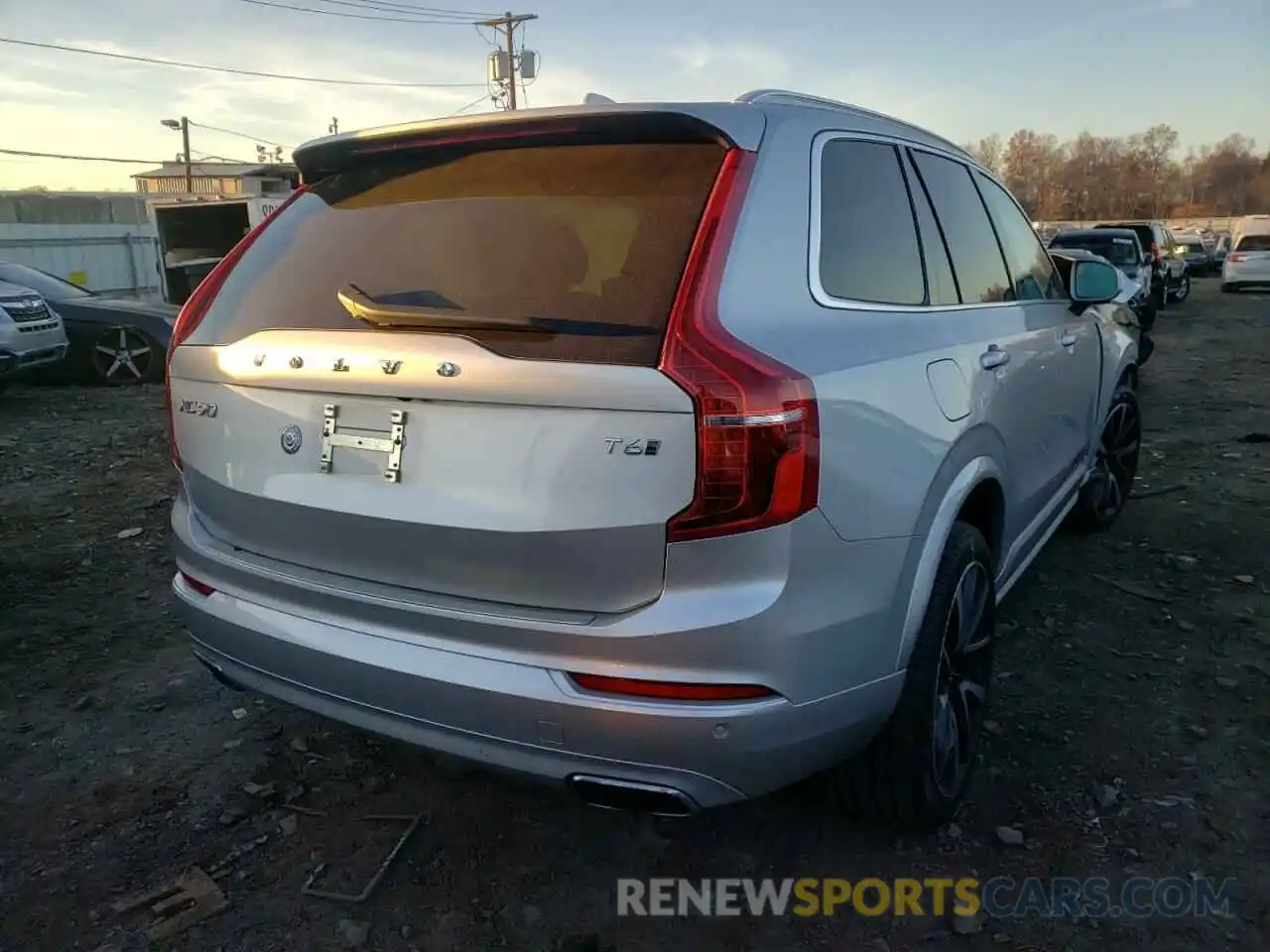 4 Photograph of a damaged car YV4A22PK8M1682513 VOLVO XC90 2021