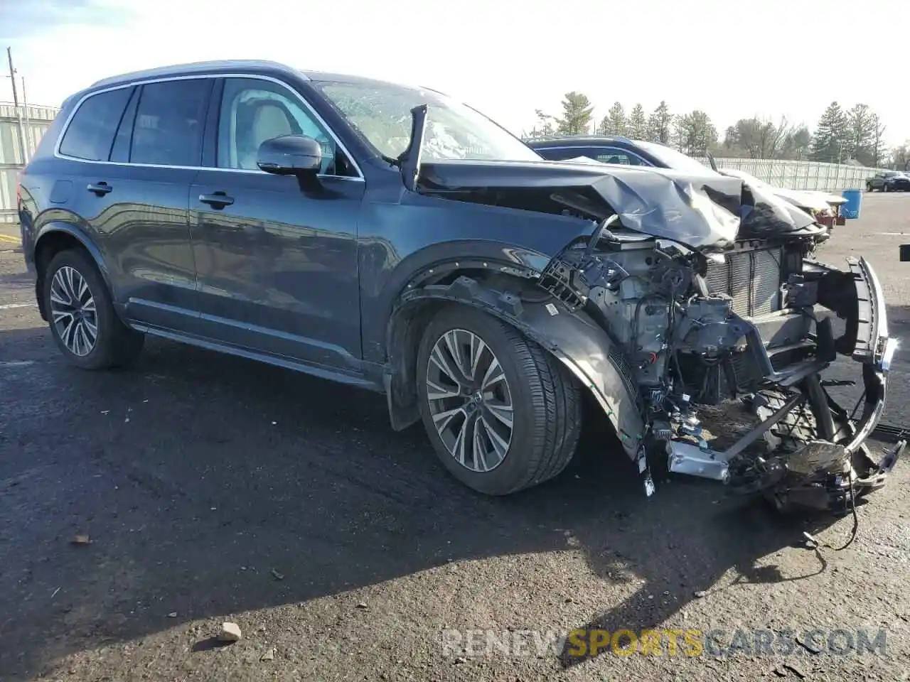 4 Photograph of a damaged car YV4A22PK9M1707855 VOLVO XC90 2021