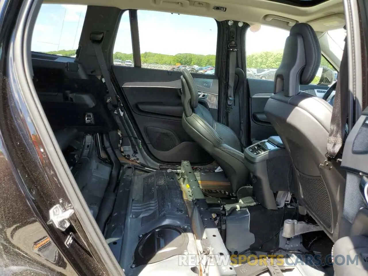 11 Photograph of a damaged car YV4A22PL0M1712144 VOLVO XC90 2021