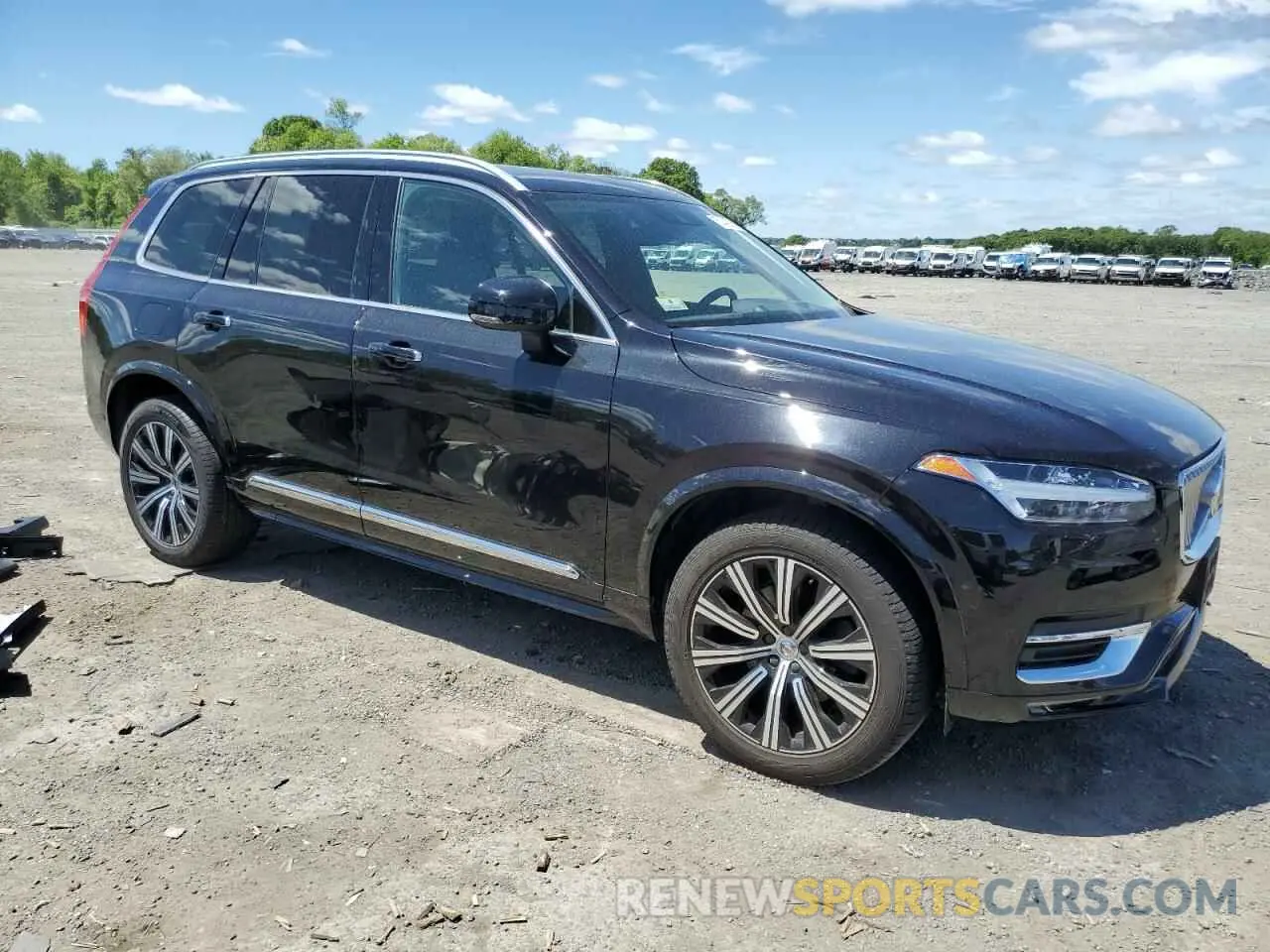 4 Photograph of a damaged car YV4A22PL0M1712144 VOLVO XC90 2021