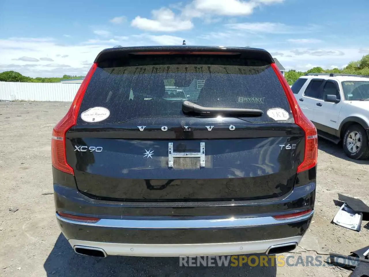 6 Photograph of a damaged car YV4A22PL0M1712144 VOLVO XC90 2021