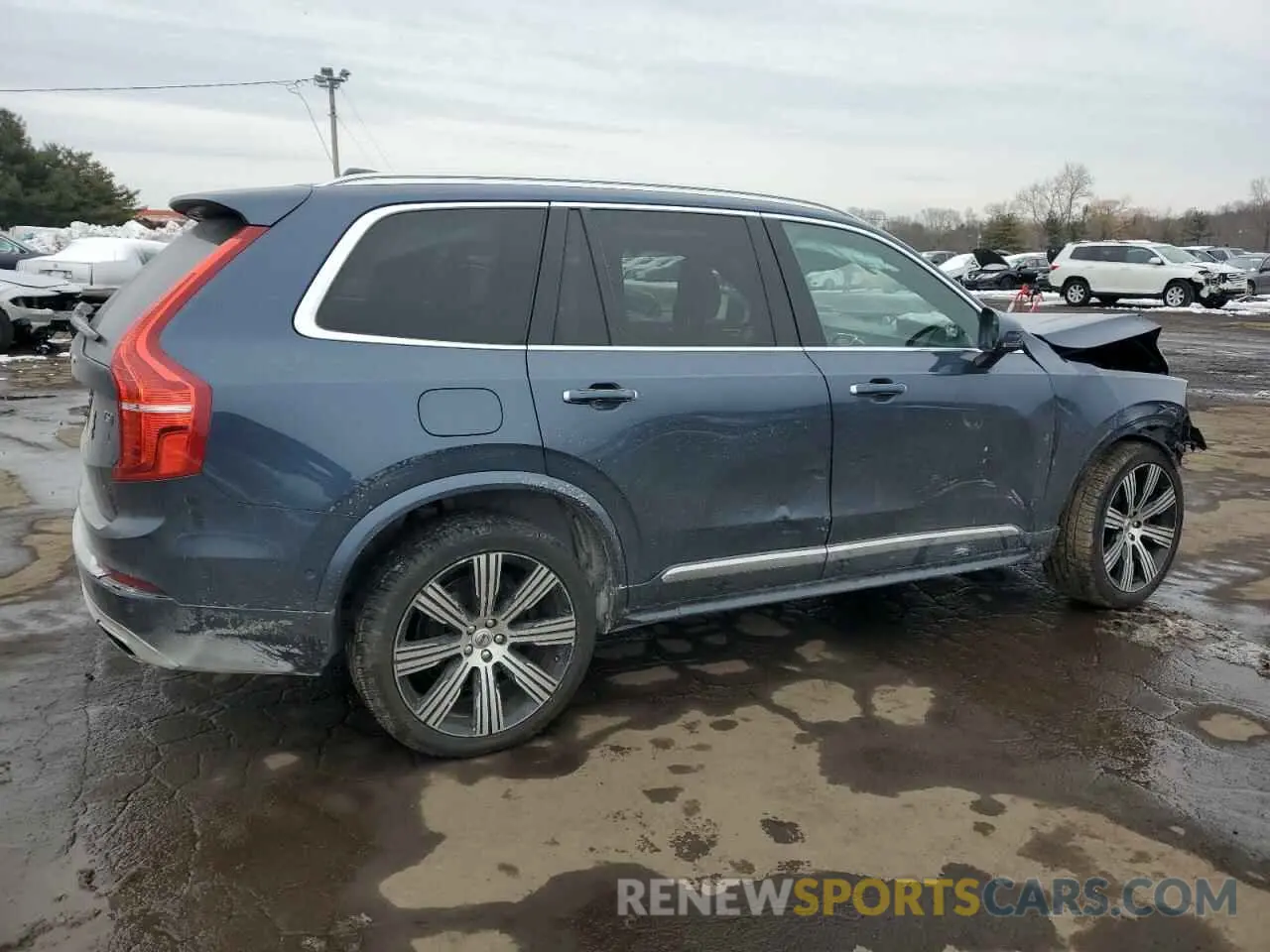 3 Photograph of a damaged car YV4A22PL1M1691238 VOLVO XC90 2021